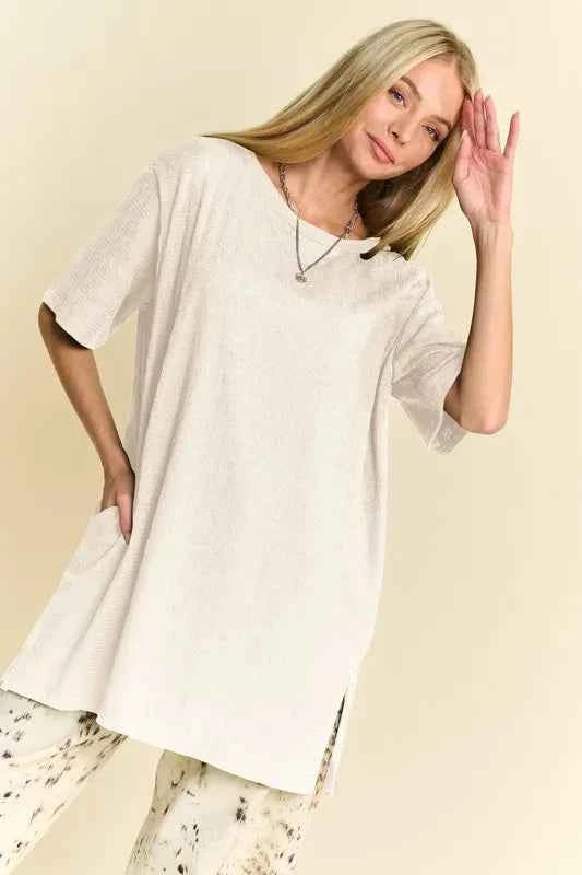 Davi & Dani Short Sleeve Side Slit T-Shirt with Pockets 86b57cdbfe6b442b9488f33c80d391bb-Max-Origin