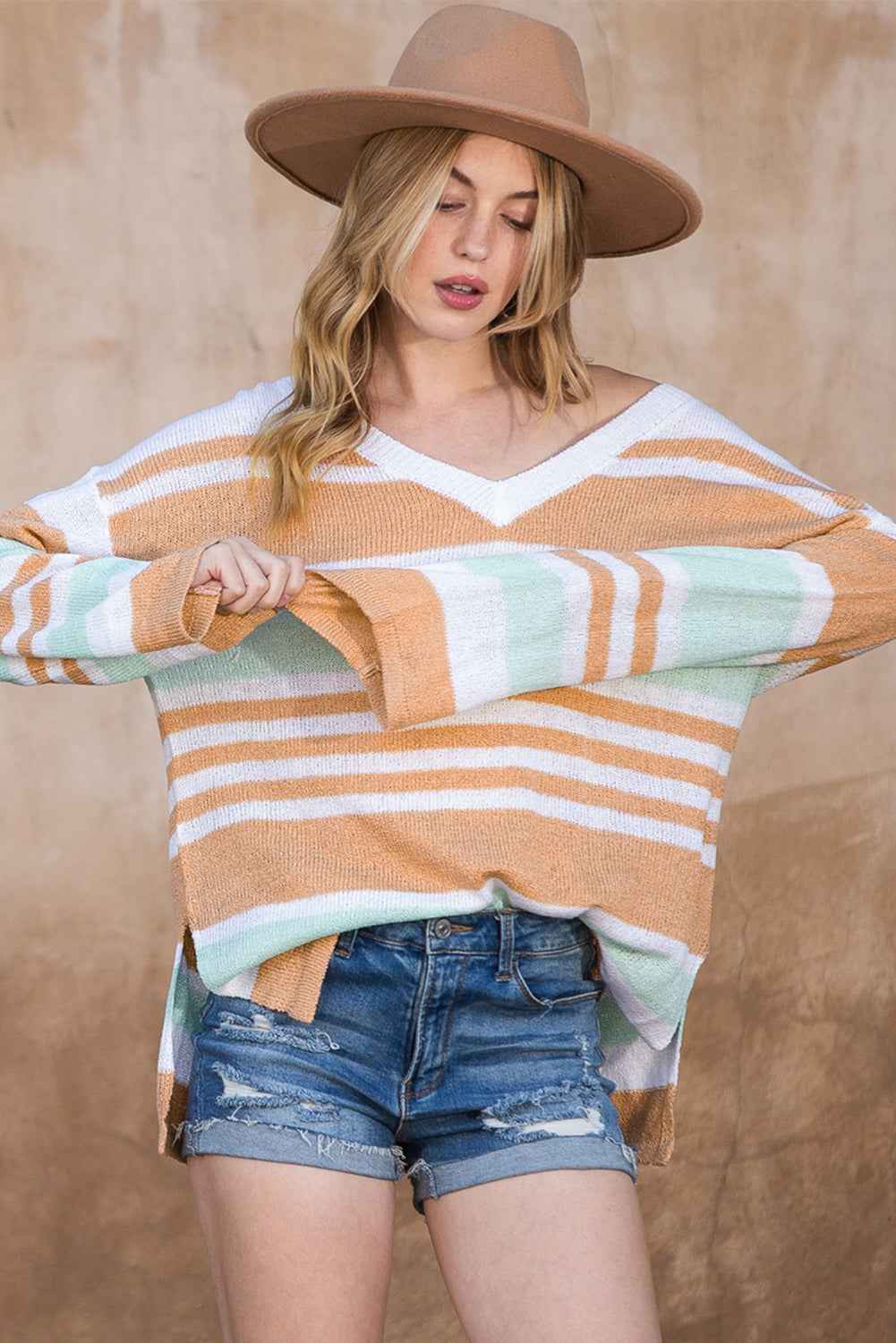 Multicolor Colorblock Stripe V Neck Split Sweater 870347599737224a