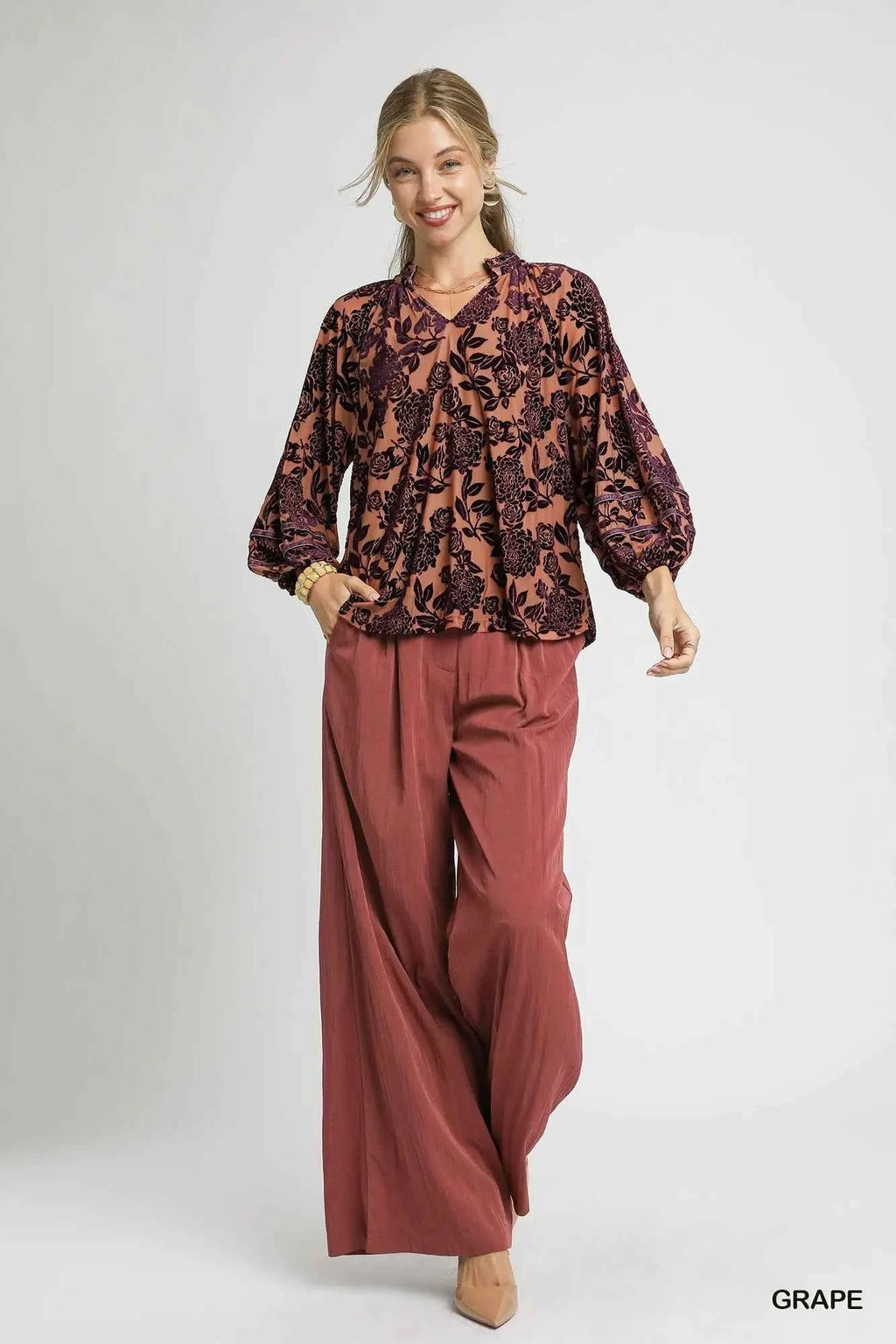 Umgee Floral Velvet Blouse with Balloon Sleeves 874f6f48-798b-436e-94c5-65bfdce17fef-Max-Origin