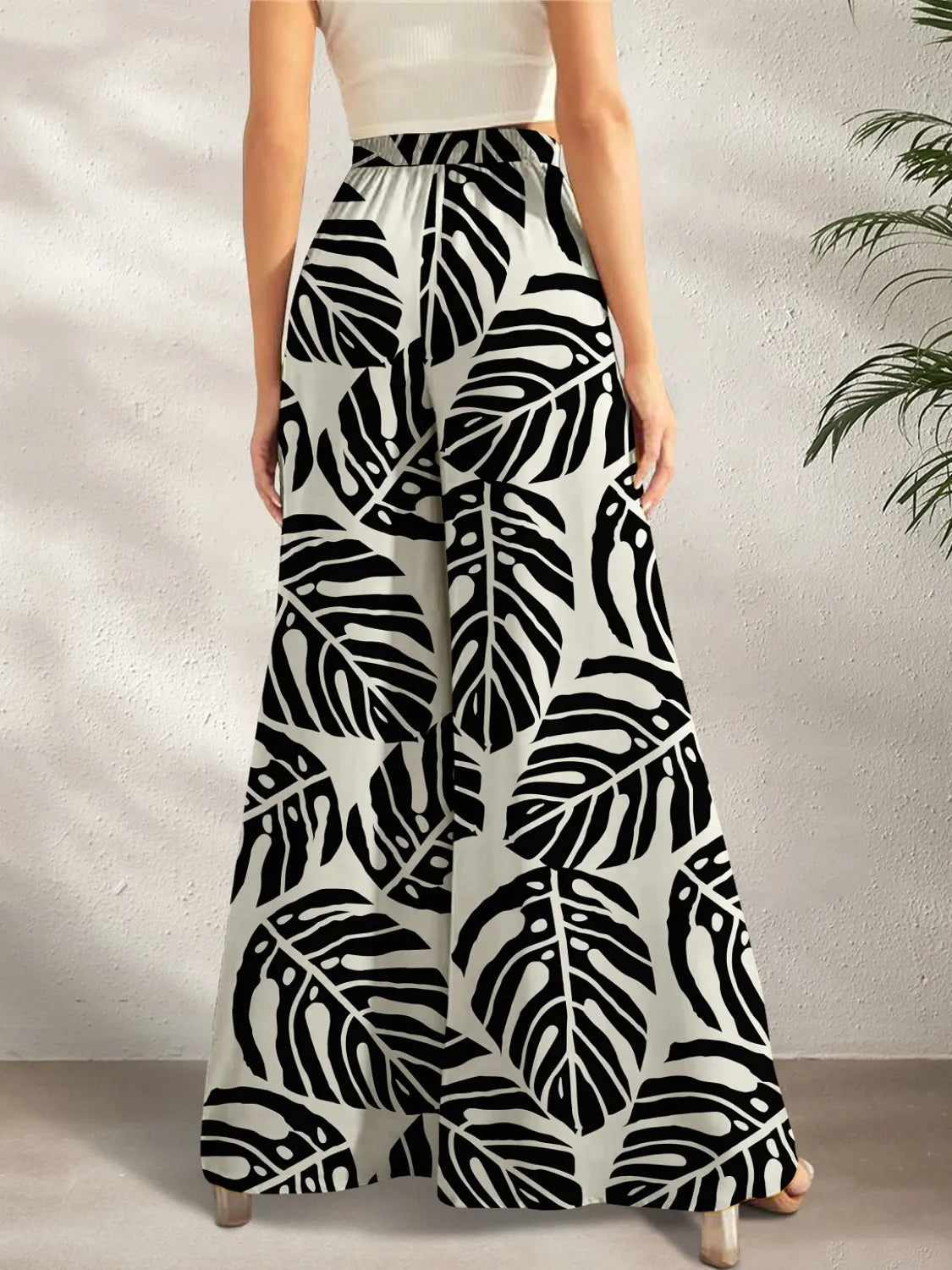 Printed Wide Leg Pants 8897e732-ffdf-4e69-a49d-be2ee56d8a6c-Max-Origin