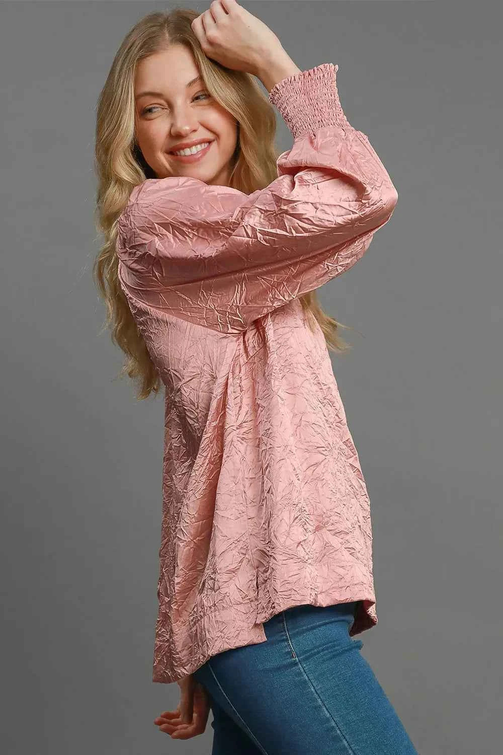 Umgee Wrinkled Round Neck Lantern Sleeve Blouse 8bb8b4df-3835-4a95-9606-f8584e524b65-Max