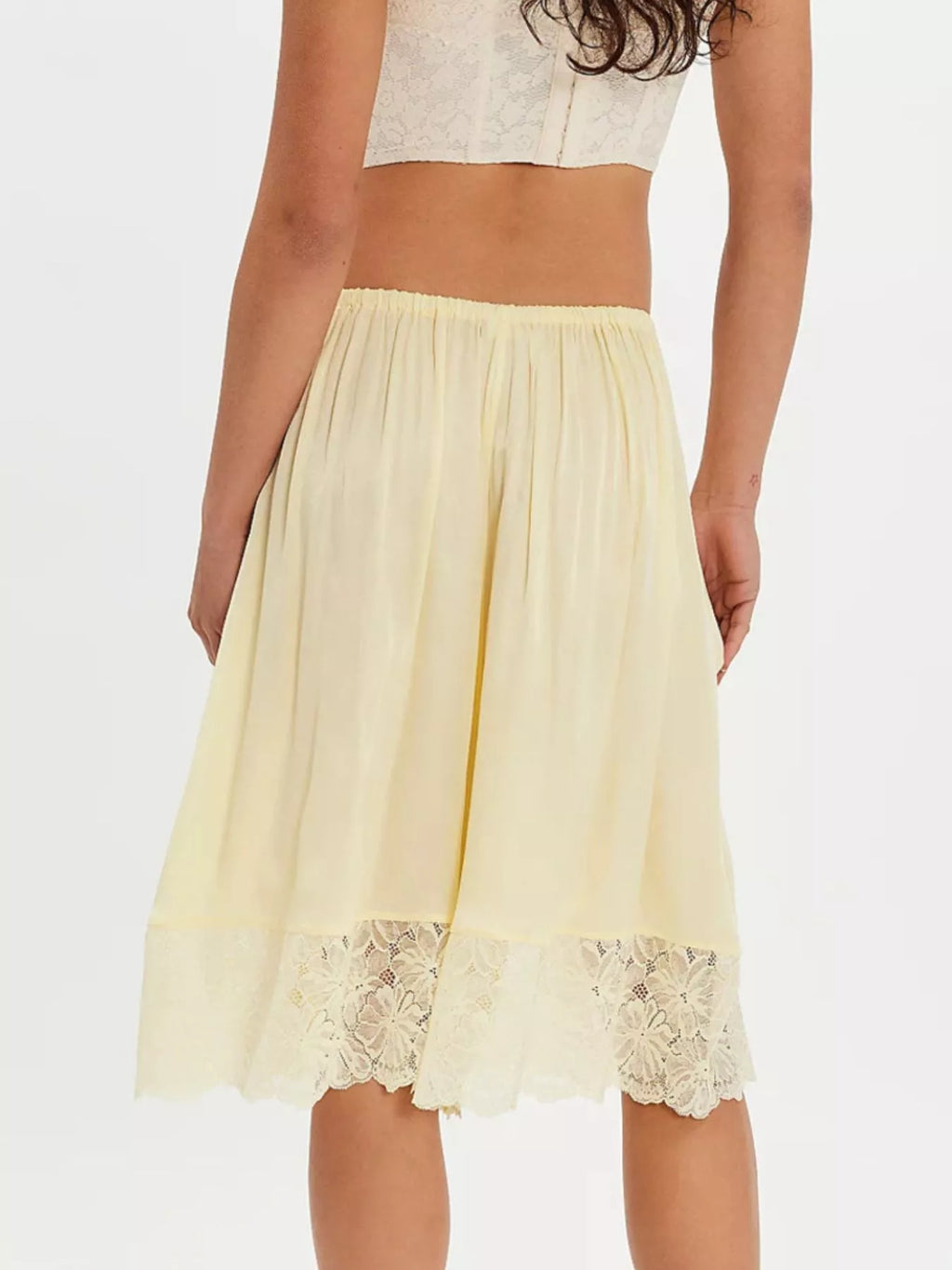 Lace Detail Shorts 8be79dcb-0e21-4690-a56a-c2c29ef27dfa-Max-Origin