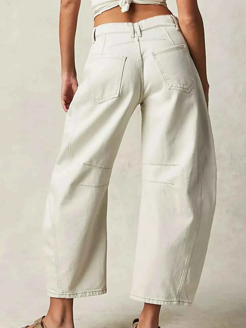 Wide Leg Relaxed Fit Jeans 8bf6f78e-49f7-480e-9e86-43d6d424ca78-Max-Origin