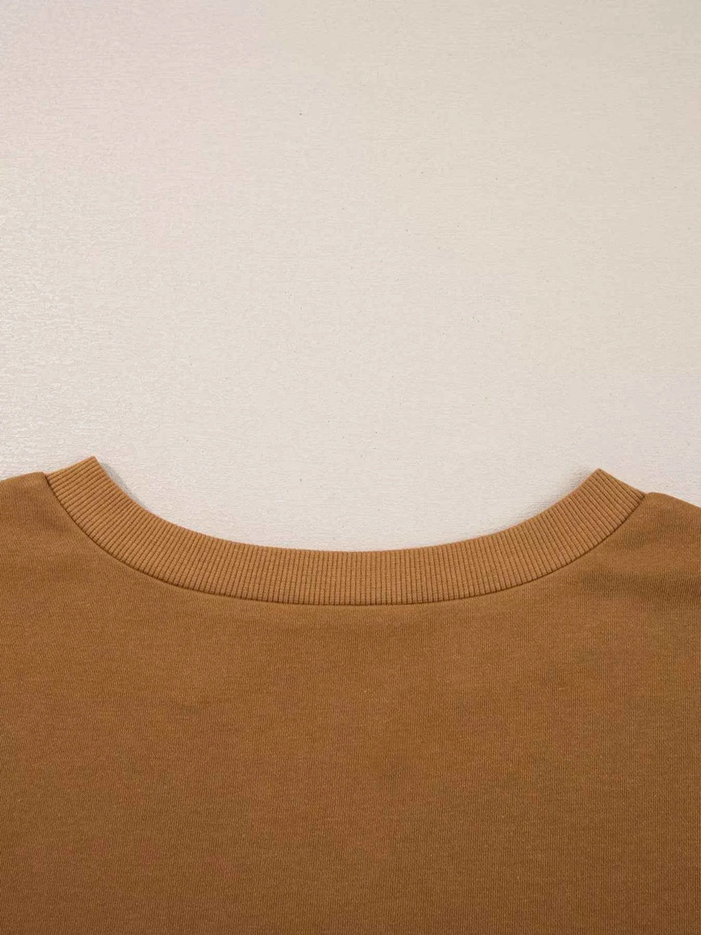 Oversized Textured Split Neck High Low Sweatshirt 8c155f6c4d7943d0b98715520c5a159e-Max-Origin