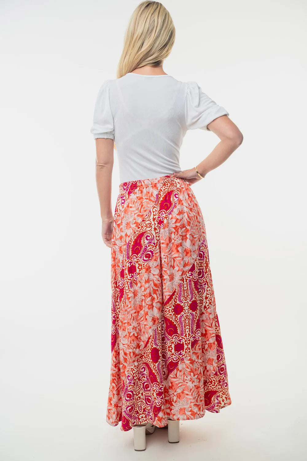 White Birch Full Size High Waisted Floral Woven Skirt 8daa252c-de2e-41d7-a6c0-f33dfedcacf5-Max