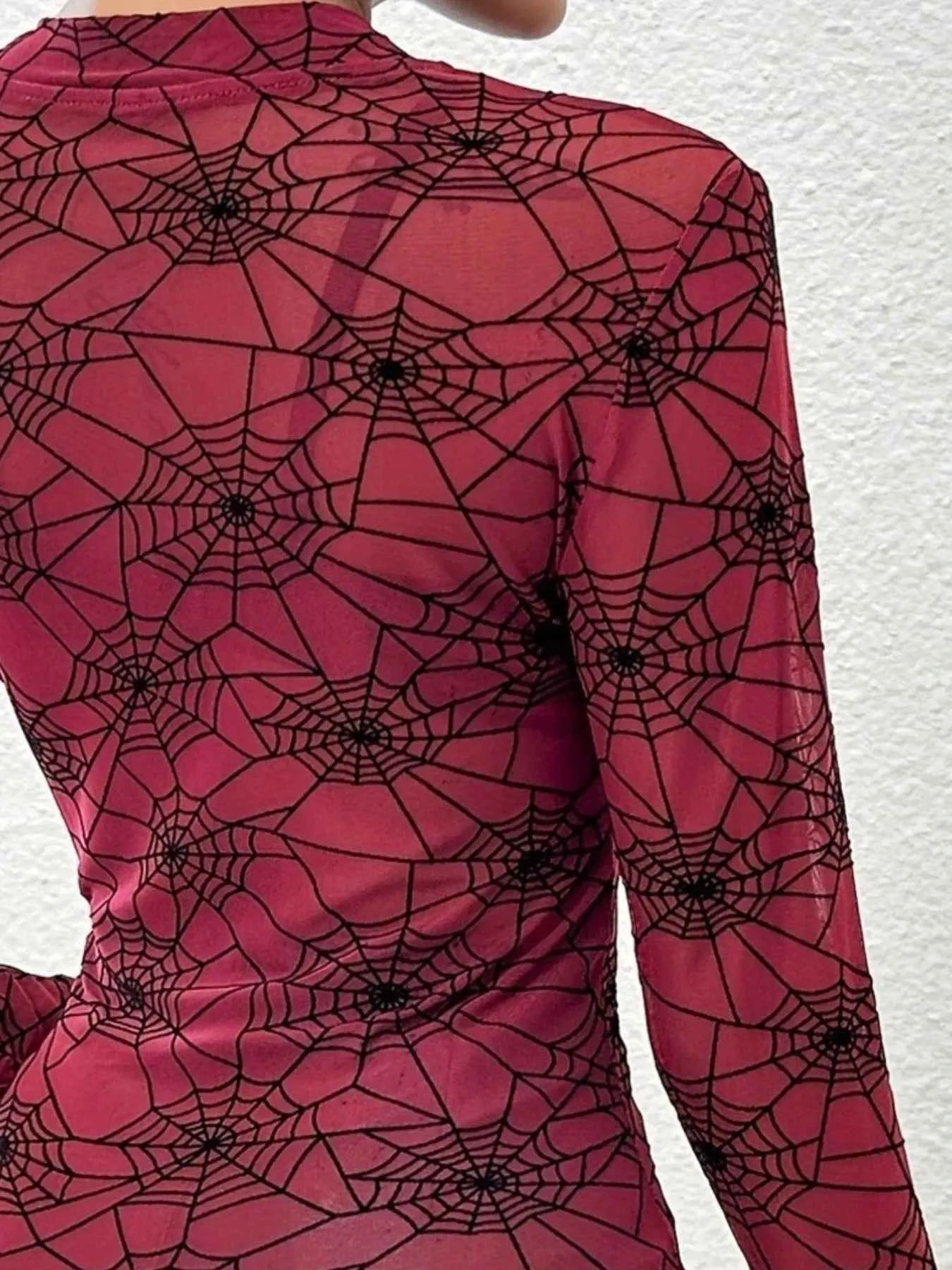 Spider Web Print Long Sleeve Blouse 8dd8e3dc-5c1e-49a4-b588-e3496f05f2bc-Max-Origin