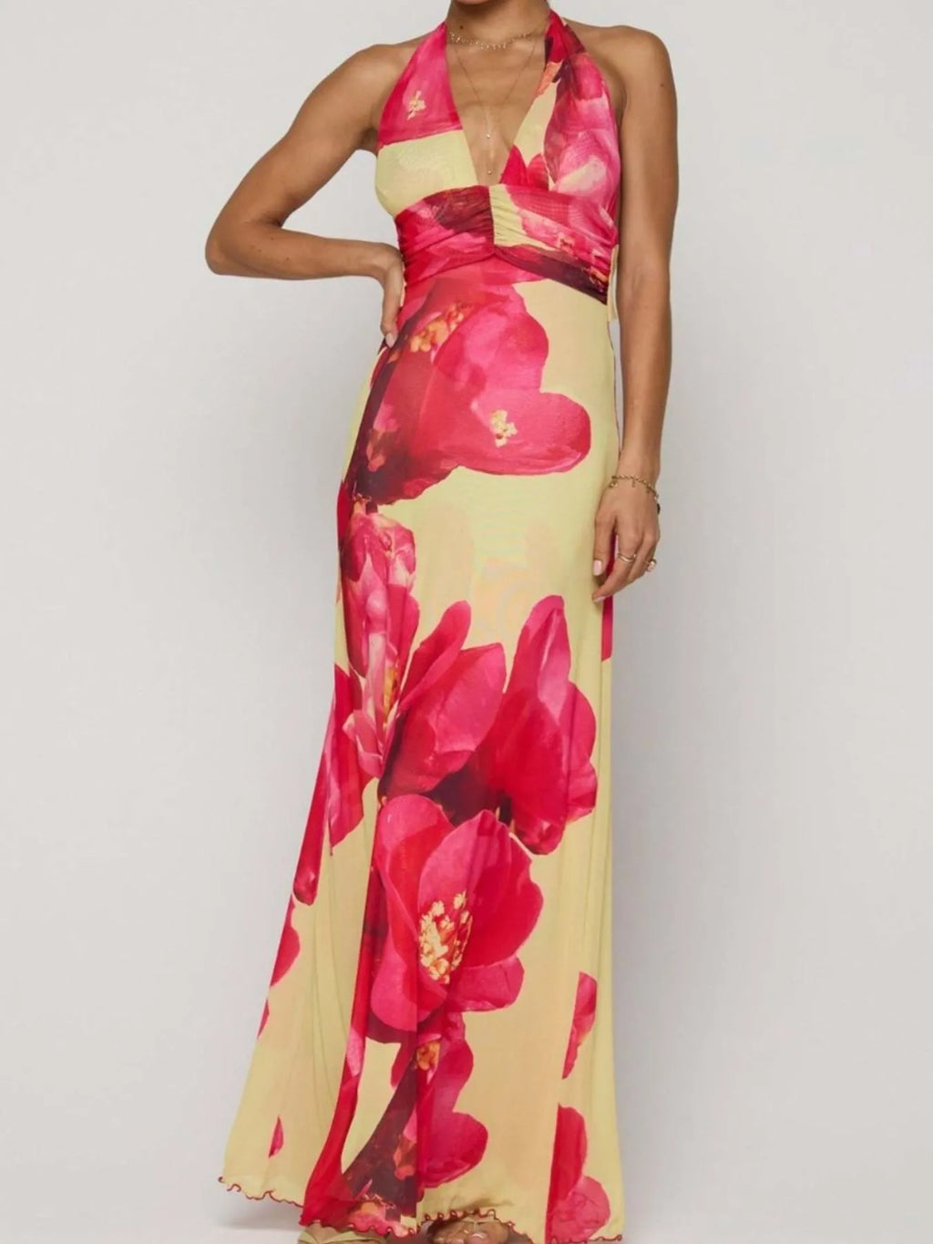 Floral Halter Neck Deep V Maxi Dress 8de4ab32-9dc0-4c21-9b69-a517a4efaca3-Max-Origin