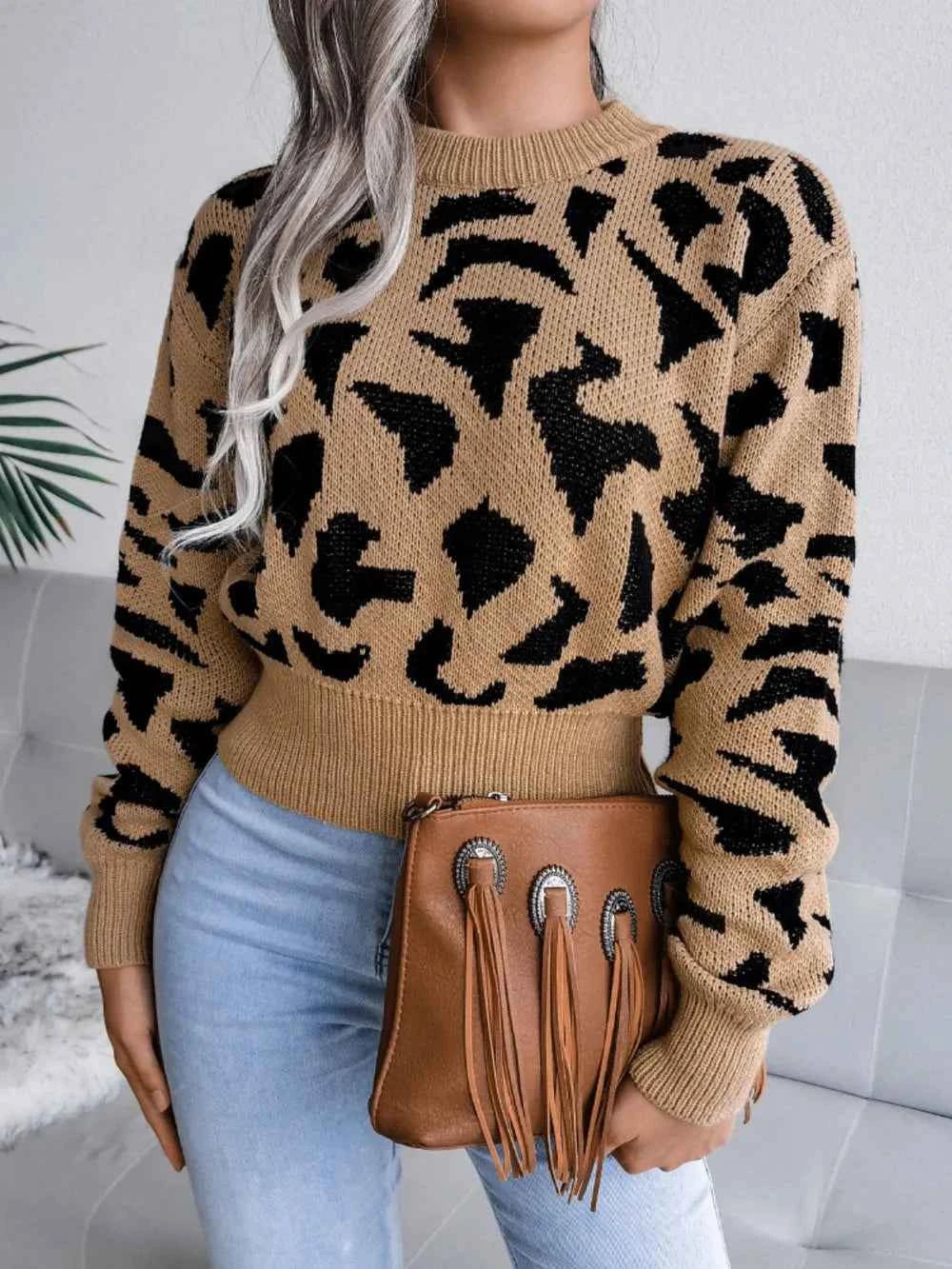 Leopard Round Neck Dropped Shoulder Sweater 8eb88e54-bb9c-4bd8-9a64-b3bc0d07e50a-Max