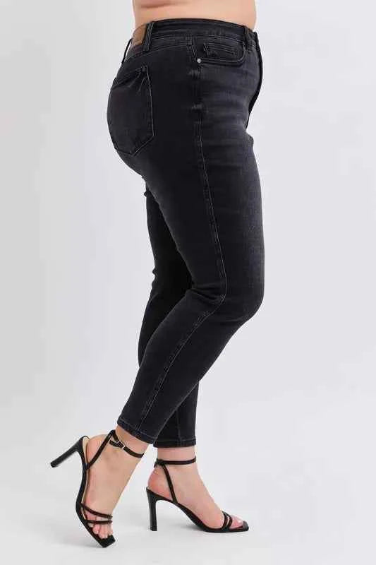 Judy Blue Full Size Mid Rise Tummy Control Skinny Jeans Plus Size 910e73d3-b9f8-4ca0-b0f3-add0721e9f76-Max-Origin
