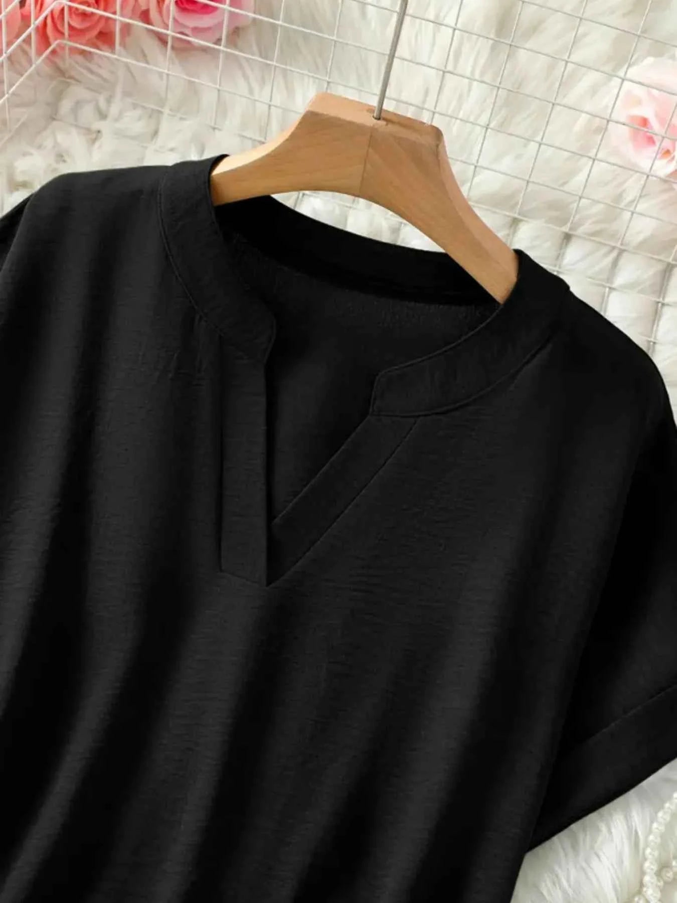 Casual Notched Short Sleeve Blouse 9143e22cee4b4c1eb02a9f25af062af3-Max-Origin