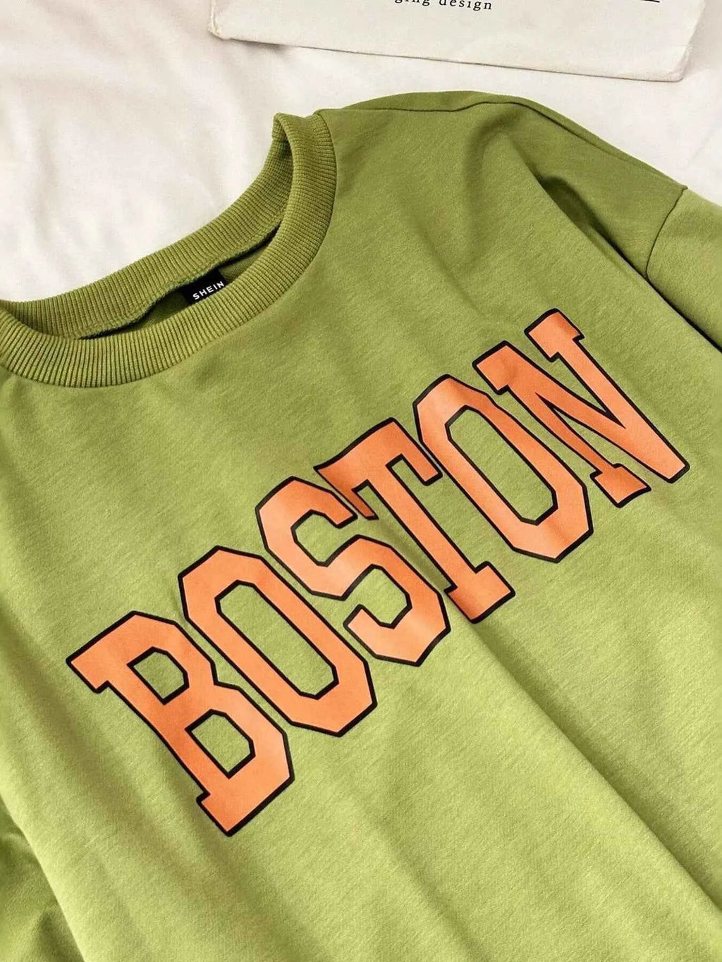 Men's Boston Graphic Oversized Crewneck Sweatshirt 915988b73c804a13bf17f9522c433d57-Max-Origin