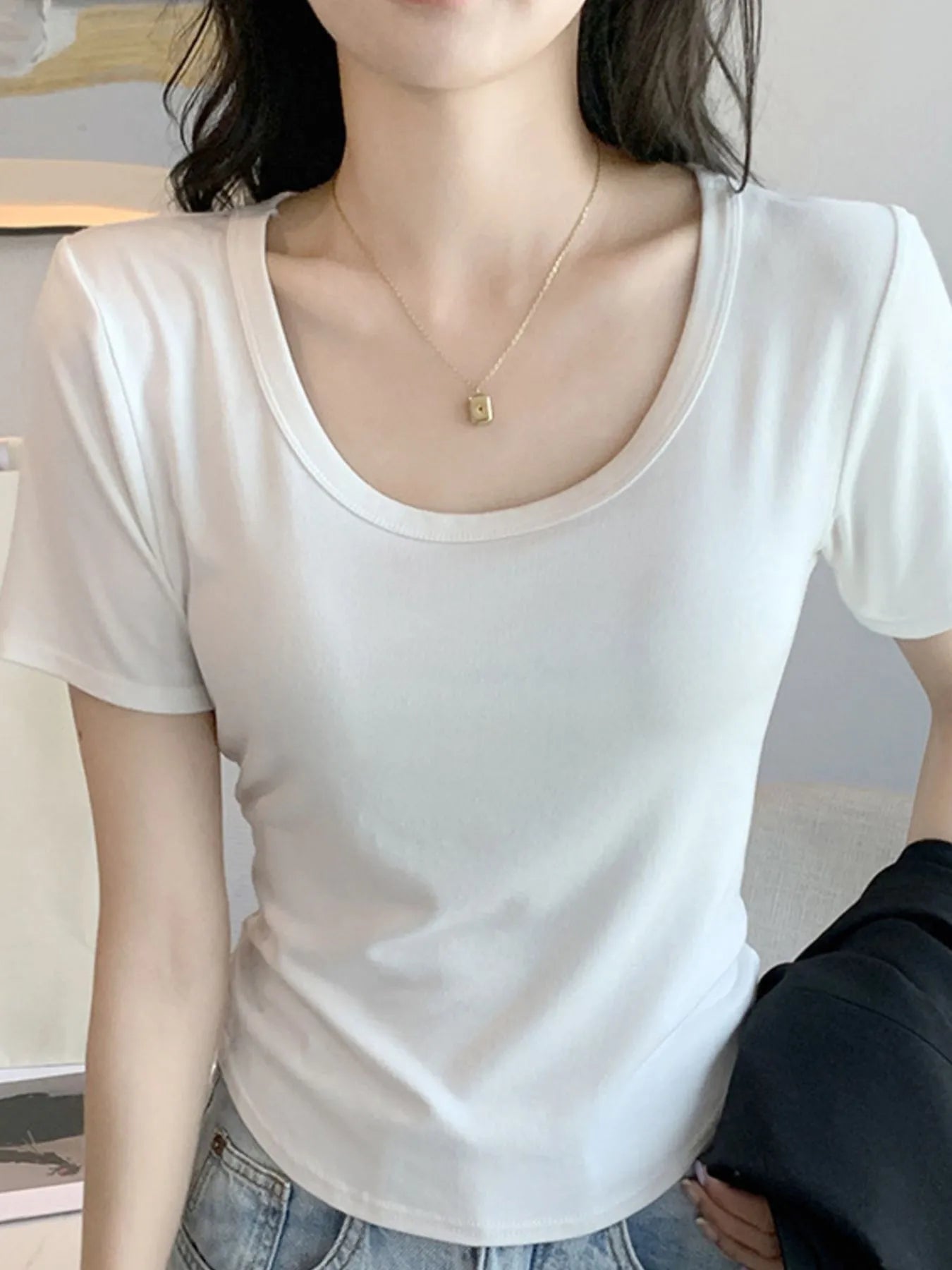 Plus Size Round Neck Short Sleeve T-Shirt 92727f65-70a9-4422-a5fb-0ddd3db01848-Max-Origin