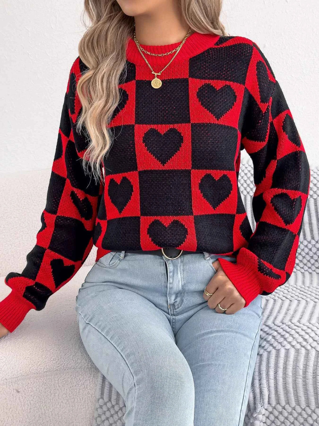Heart Checkerboard Pattern Round Neck Sweater 92deb158e0044f3c97dc3144b894f2d4-Max-Origin