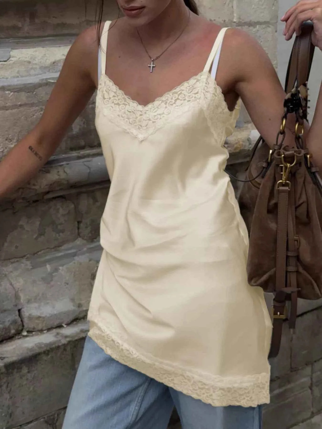 Lace Detail V-Neck Cami 92fb9610-465a-4a3e-b4f2-f72f13d62590-Max-Origin