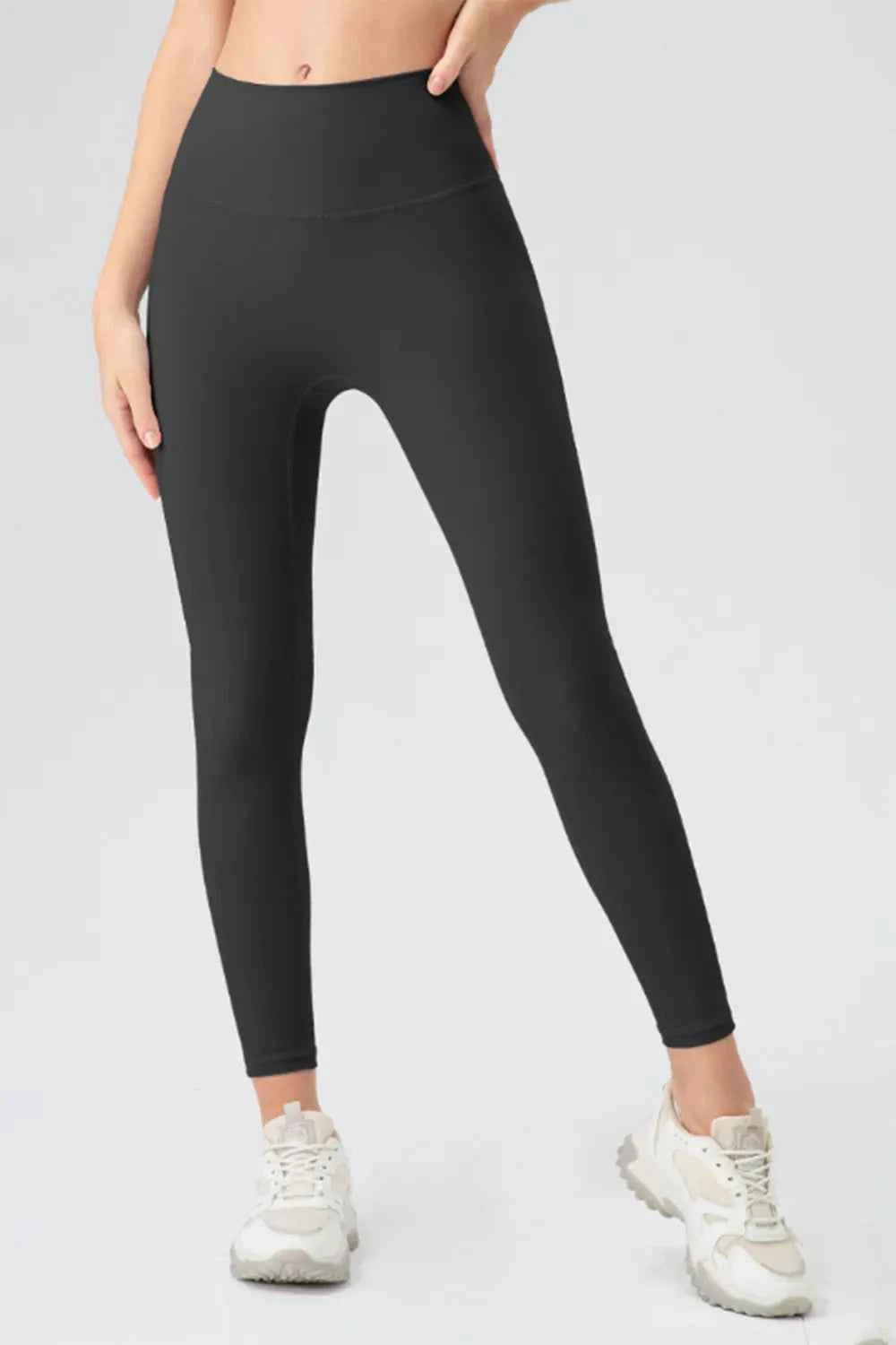 High Waist Skinny Active Pants Black 95240c27-e7eb-43ed-bc57-5aa4242e1e98-Max