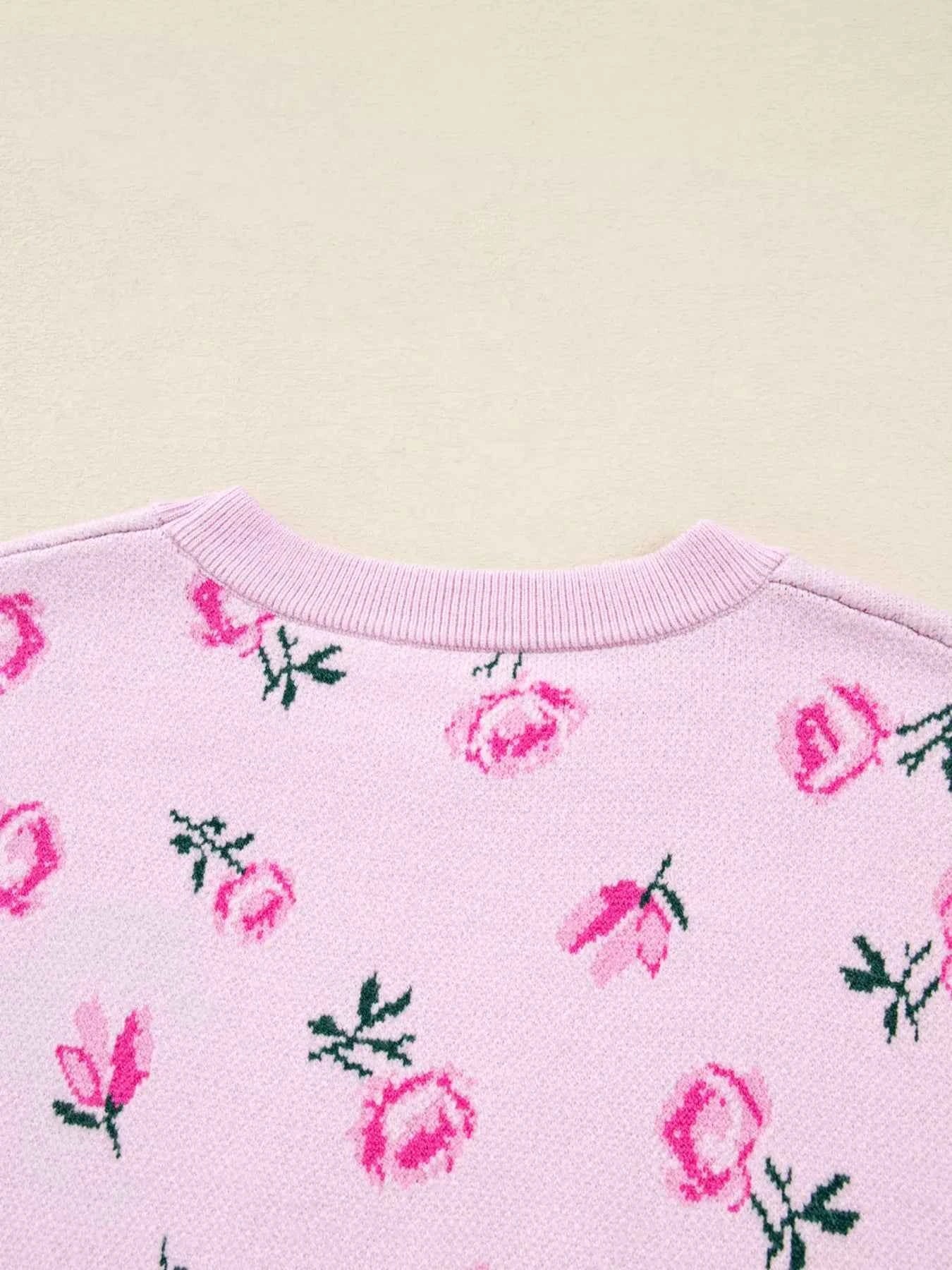 Floral Drop Shoulder Cropped Sweater 960b2ca4b8914b8fb12fd38cf2e97932-Max-Origin