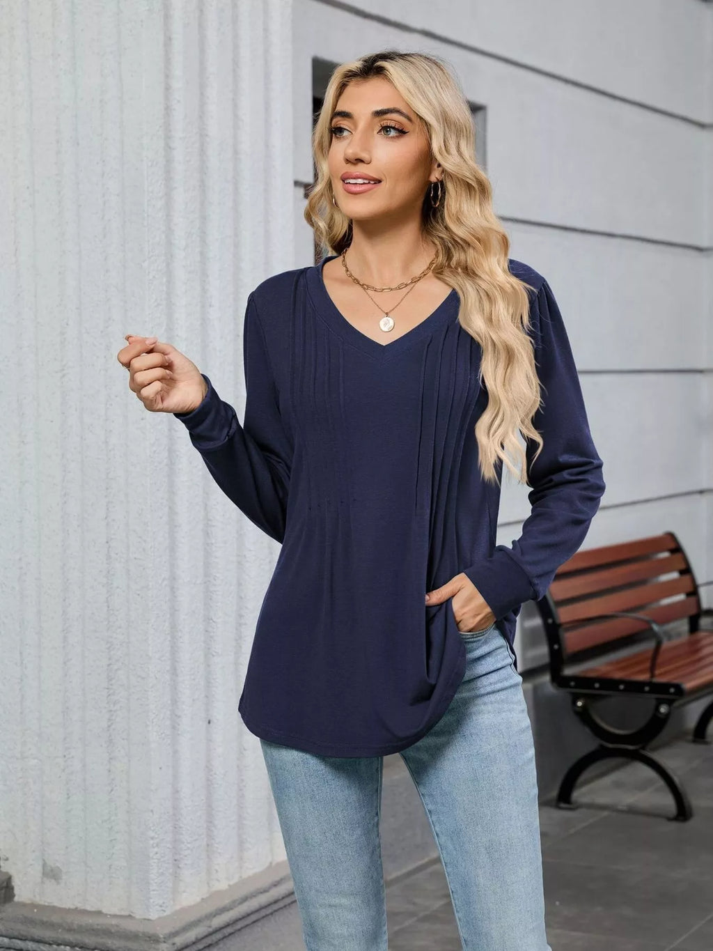 V-Neck Long Sleeve Relaxed Fit T-Shirt 964da0c2dbb045a385cf055d5596c69c-Max-Origin