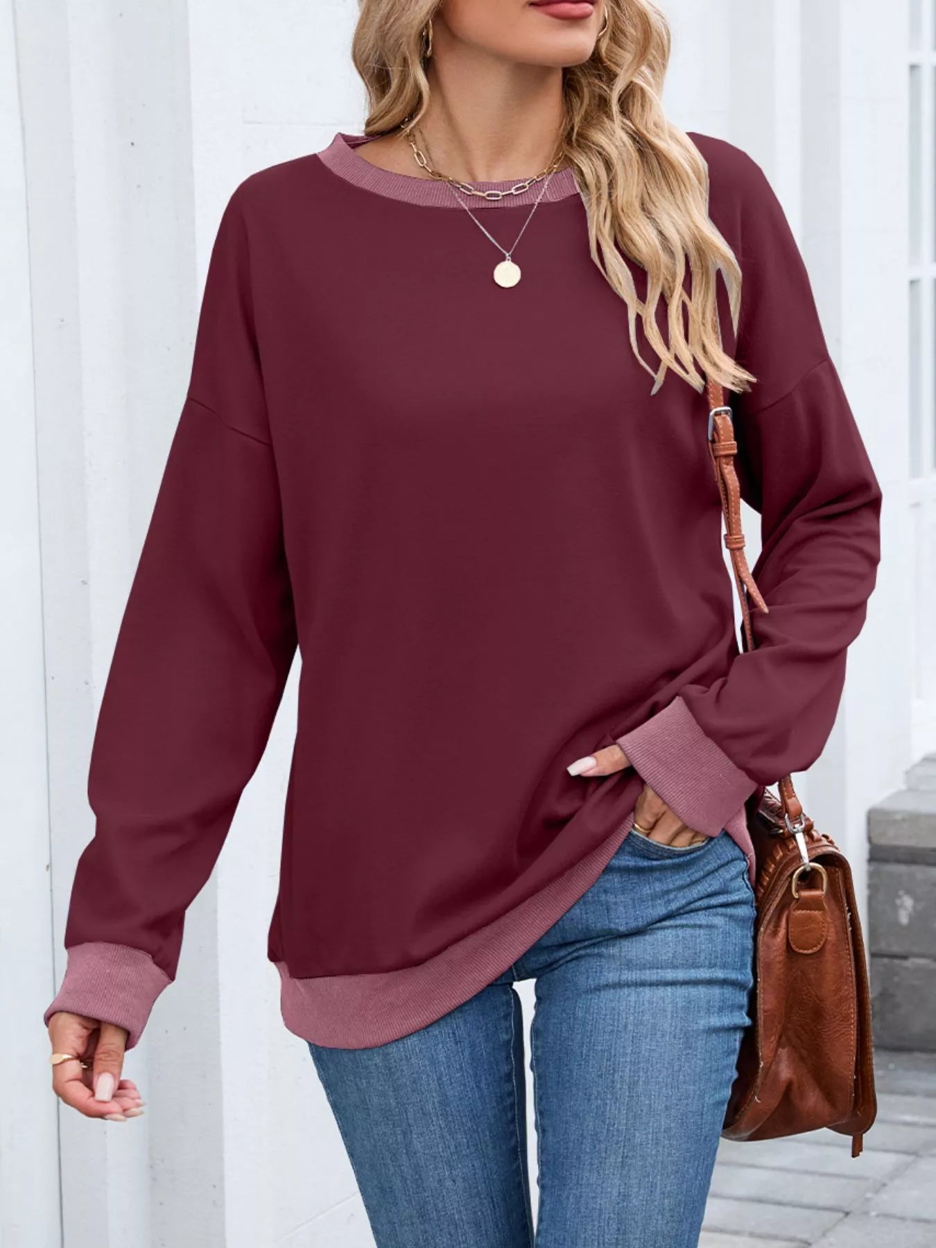 Contrast Trim Long Sleeve Sweatshirt 96a5cd7f-ddf8-4fda-bd42-107cfc94bdd6-Max-Origin