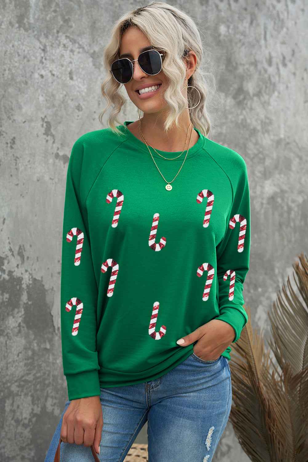 Green Christmas Candy Cane Graphic Sequins Patch Pullover Sweatshirt 96d4ad7f55abd2a1
