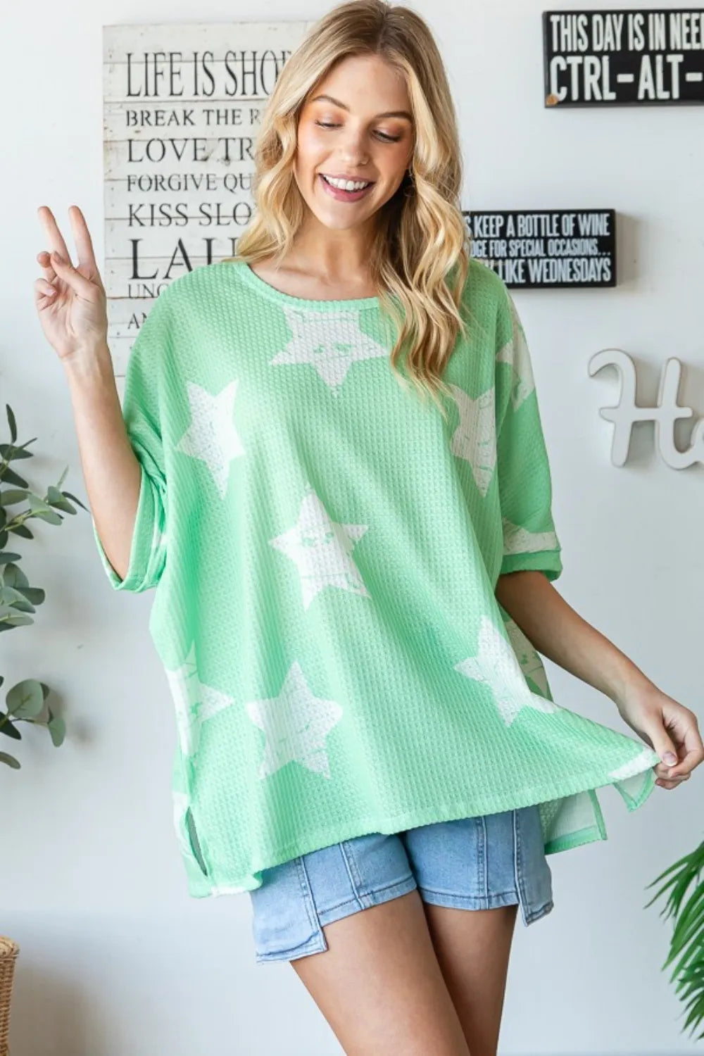 HOPELY Star Pattern Oversized Waffle T-Shirt Light Green 973d1945-3ad0-41af-8134-3899d9ddd35d-Max