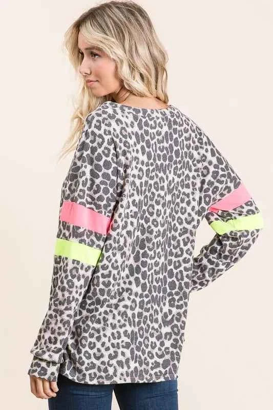 BiBi Leopard Thermal Top with Contrast Color Block 98082c67cb5a4e9c9f4d7a4a17535d17-Max-Origin