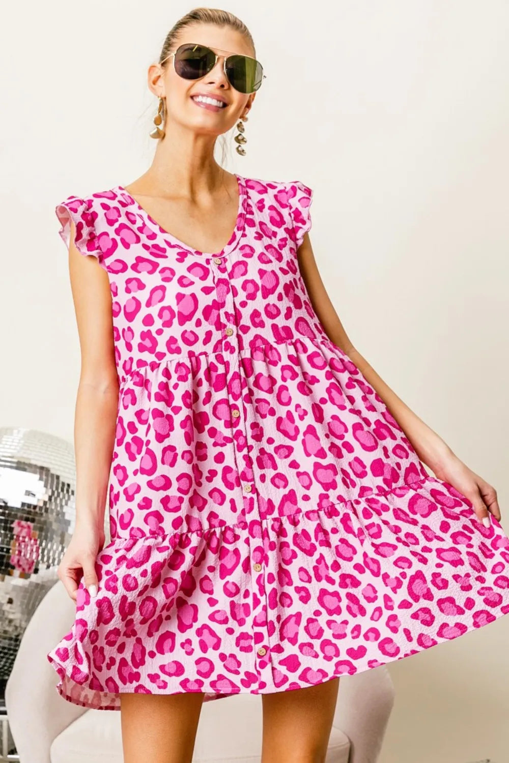 BiBi Leopard Cap Sleeve Tiered Mini Dress Pink Fuchsia 99c06cb7-6c4e-40cd-a961-995b0b77b750-Max
