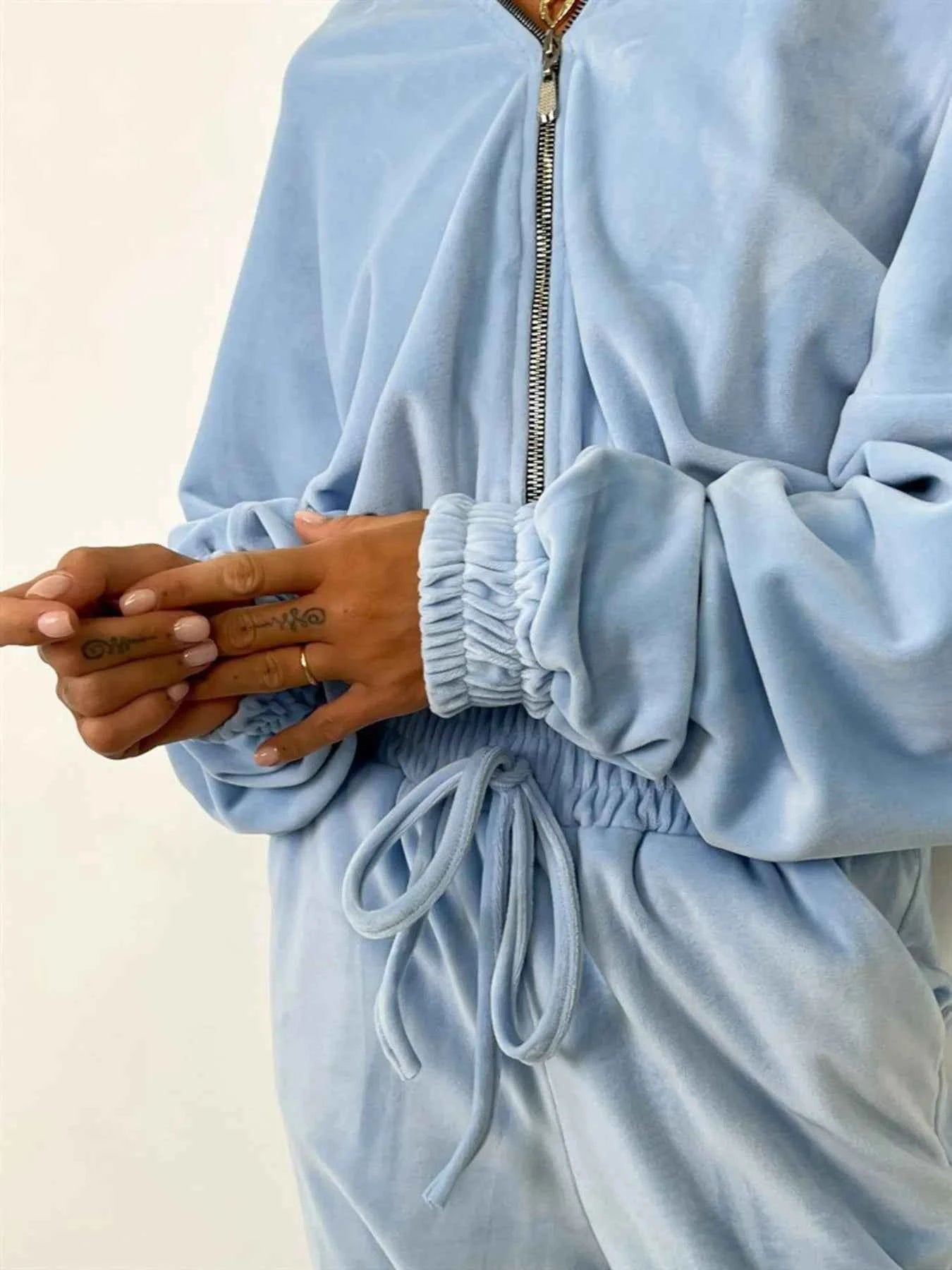 Zip Up Long Sleeve Top and Pants Set 9a13e42e-52d1-45ef-94b8-61852facc032-Max-Origin