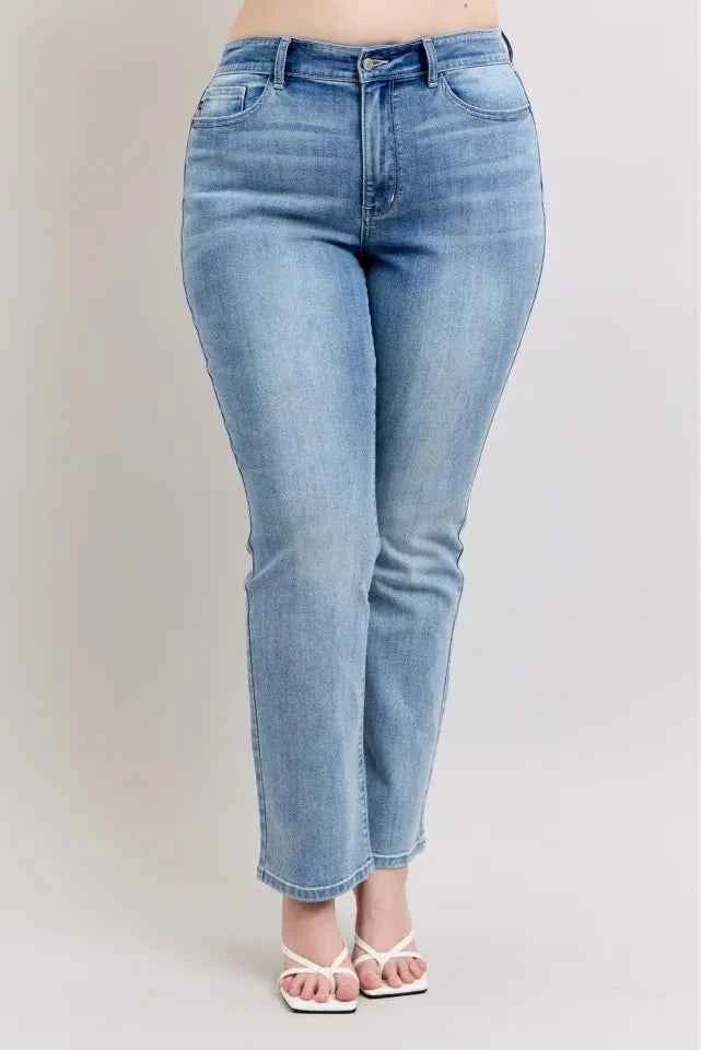 Judy Blue Plus Size High Waist Dad Jeans Medium 9aadedfe-5d96-458c-bd59-e30339458cbf-Max