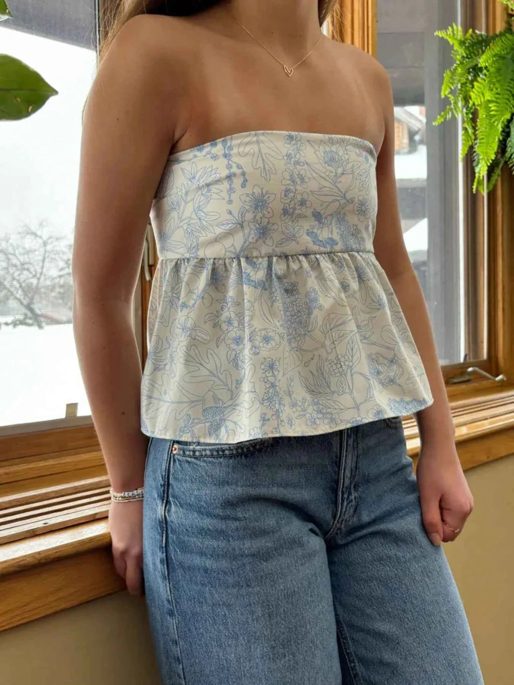 Tie Back Tube Top 9c9dad88-e47c-4f6d-9f8c-68b9837c4da0-Max-Origin