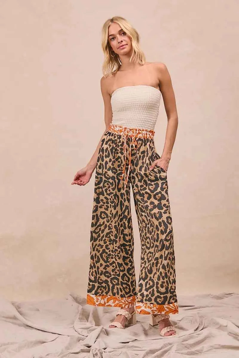 BiBi Leopard Print With Contrast Banded Wide Pants 9db46334bf3d4f96b0a94109c24ce1a2-Max-Origin