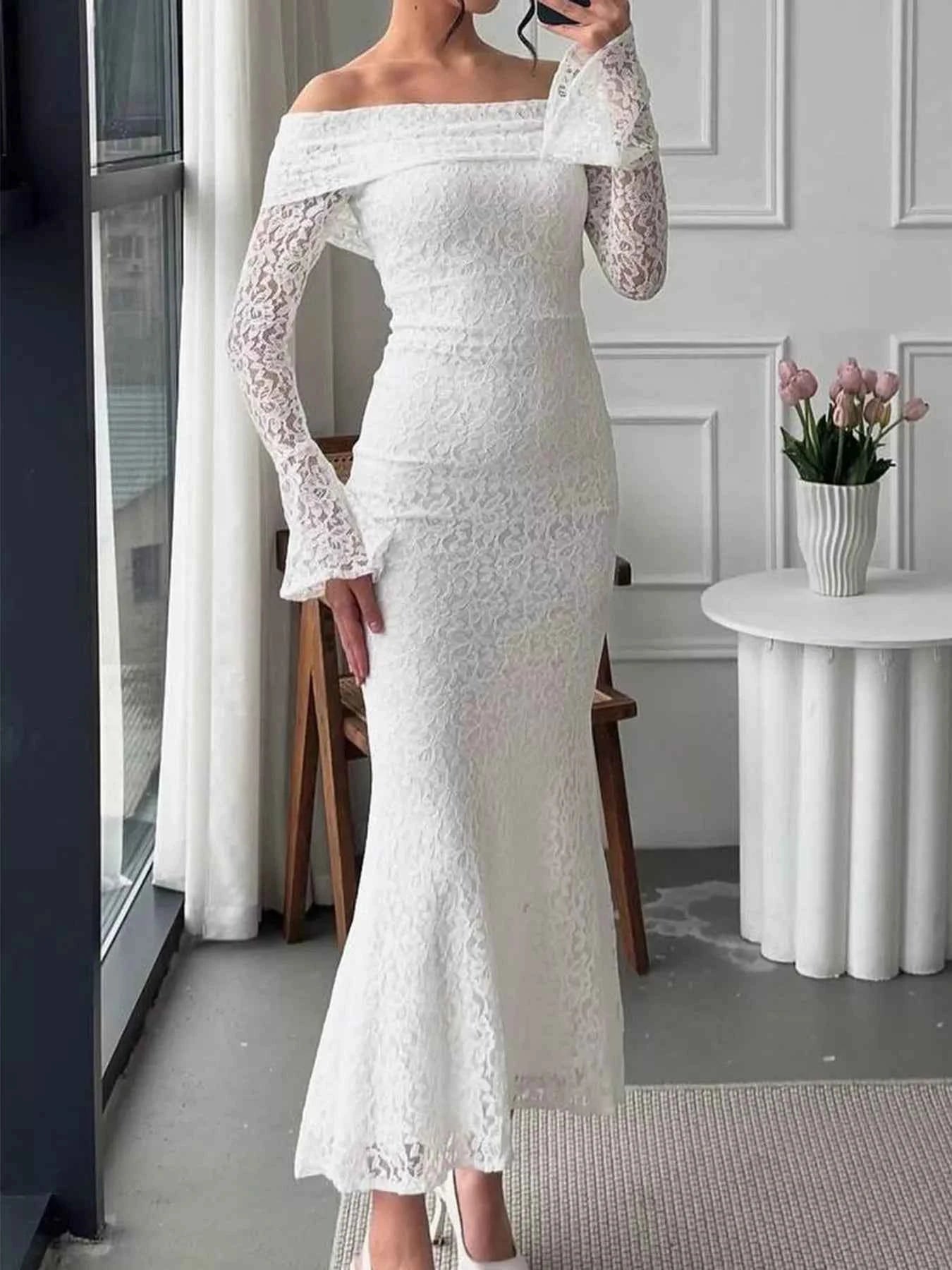 Off-Shoulder Lace Bodycon Maxi Dress White 9f07272bdeb2494db9c4517c3edb0520-Max-Origin