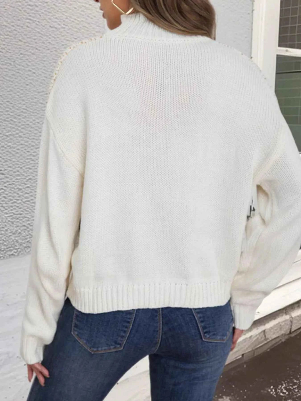 Diamond Pattern Turtleneck Sweater a1259bd9-eda2-4e36-9573-81968848fb75-Max-Origin