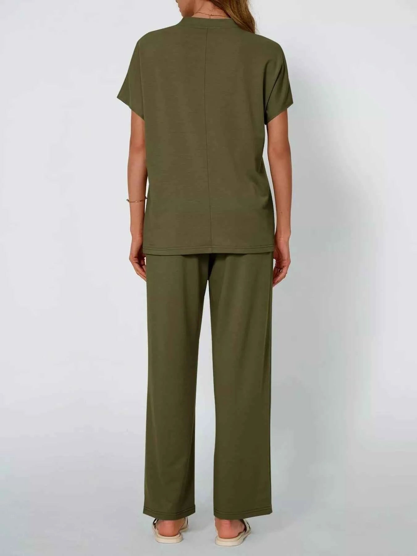 Full Size Round Neck Short Sleeve Top and Pants Set Plus Size a1d5093bb1ed4b04ad00980e11fa44b6-Max-Origin