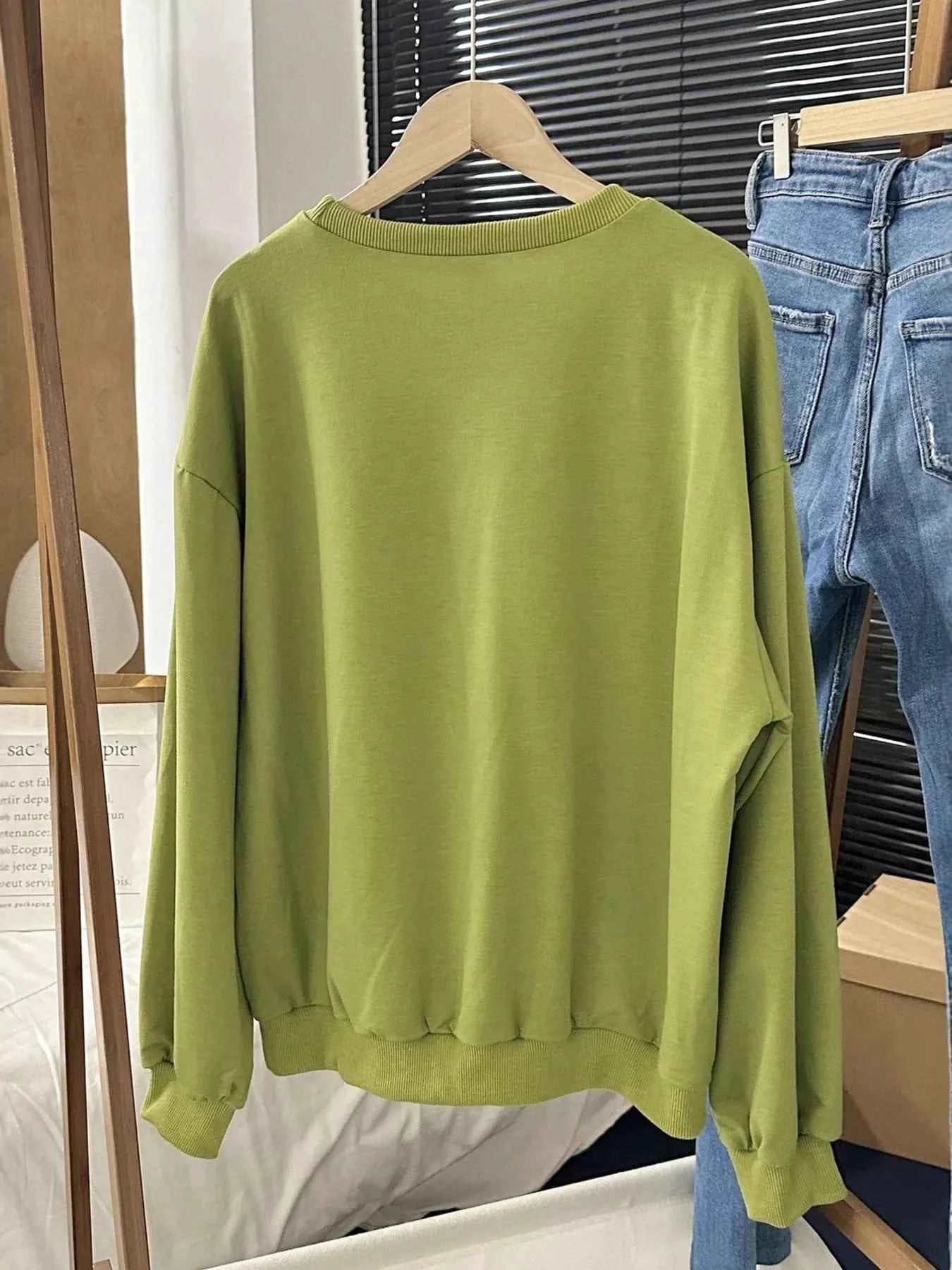 Men's Boston Graphic Oversized Crewneck Sweatshirt a4a1c1c23dda4e959ecd93cc67f90a32-Max-Origin