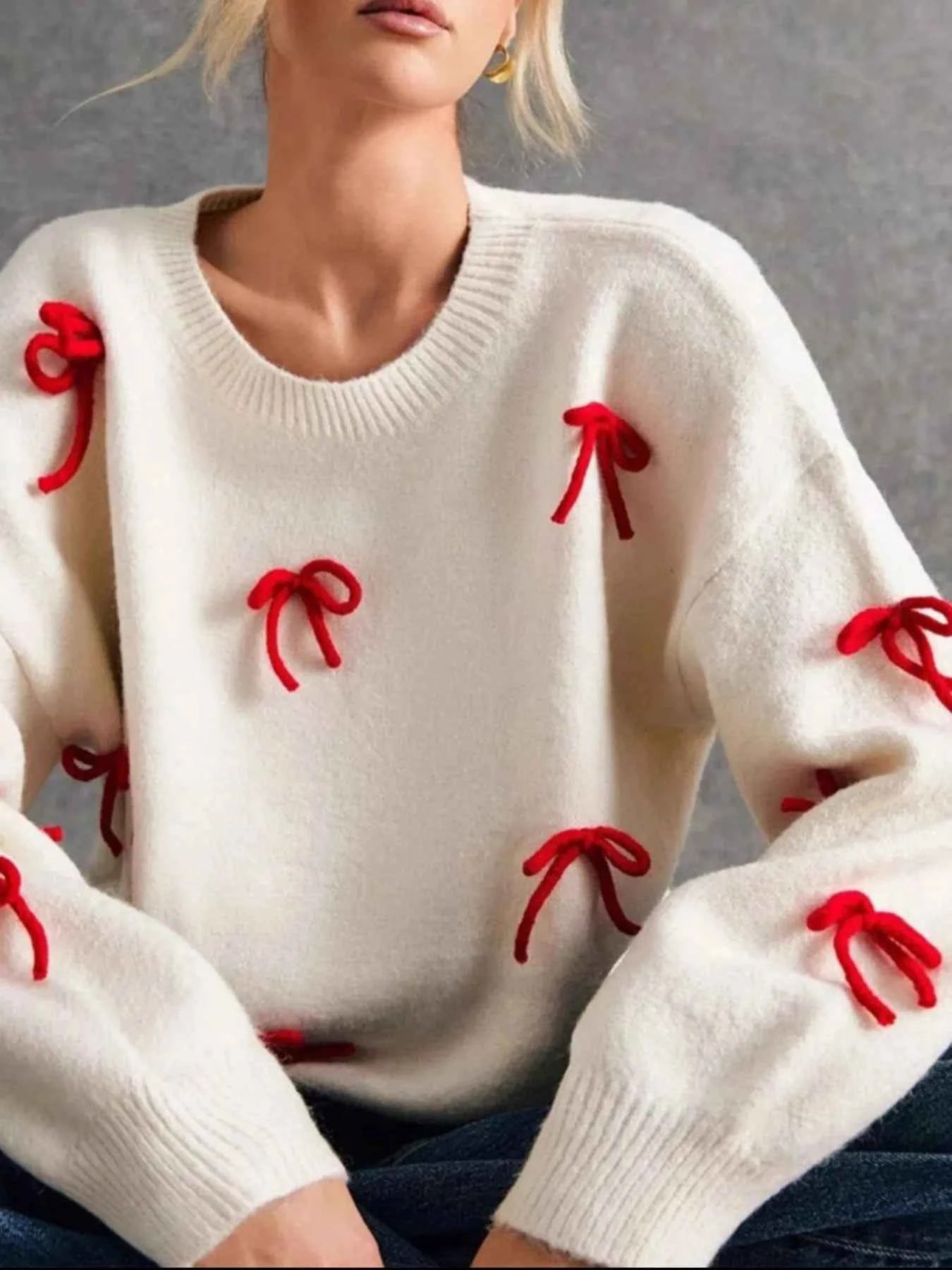 Bow Contrast Round Neck Long Sleeve Sweater a5c69a88-7ff9-463e-ab38-098fa0a5b414-Max-Origin