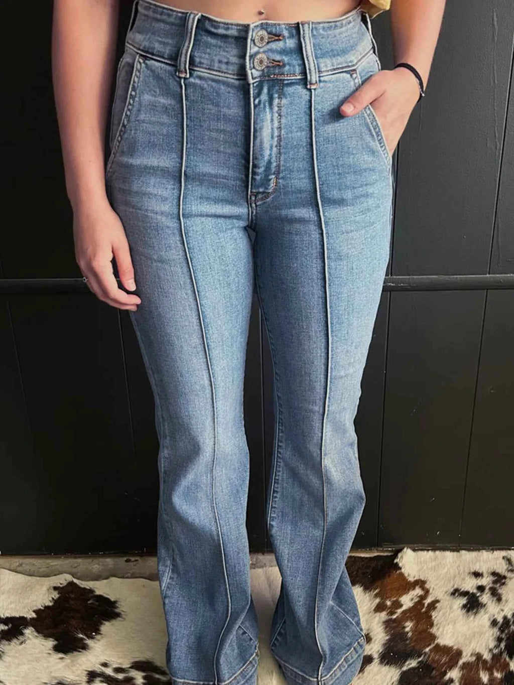 High-Waisted Flare Jeans with Seam Detail Medium a6f563d6670a42a687d5942c081a73a8-Max-Origin