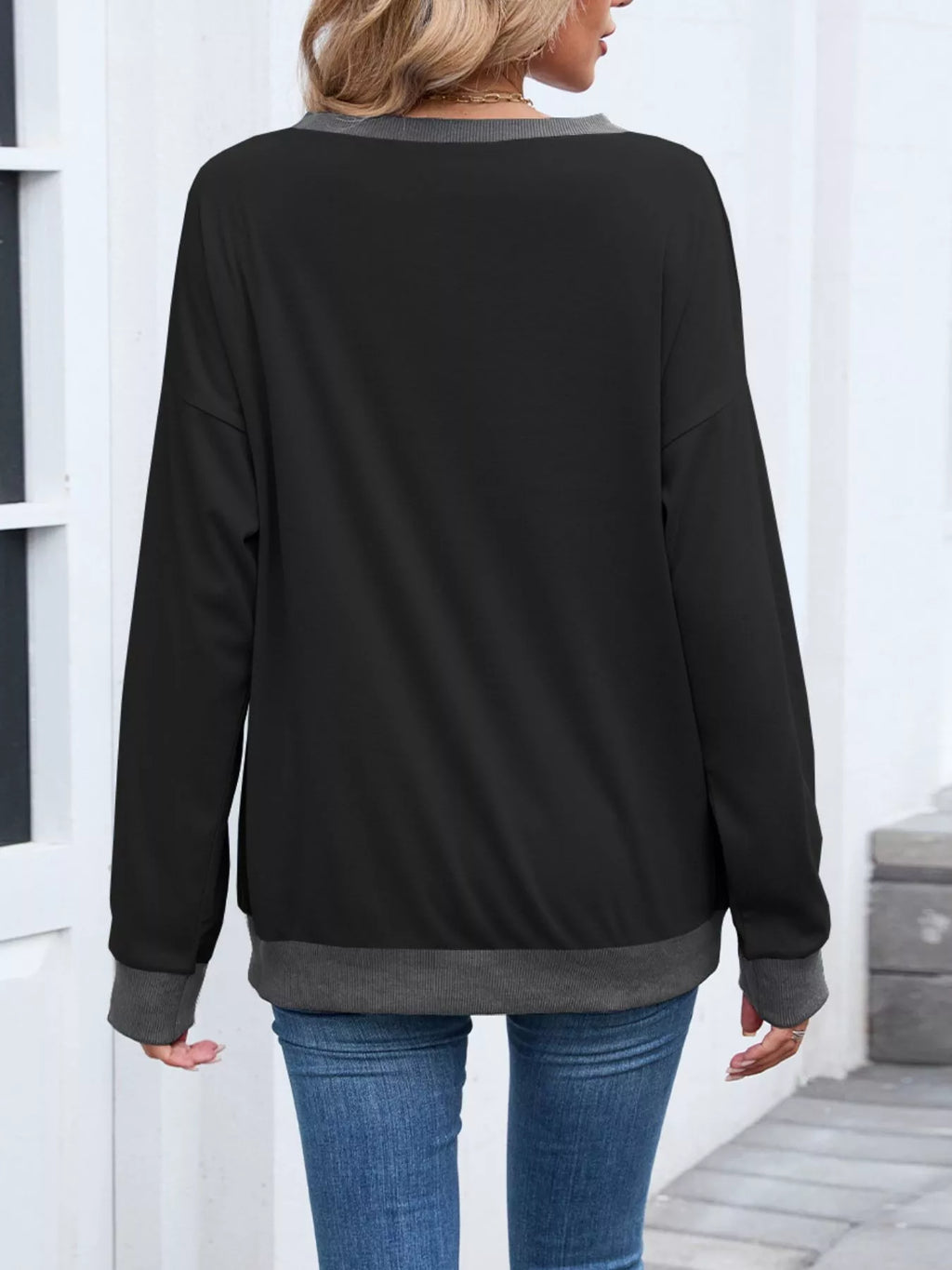 Contrast Trim Long Sleeve Sweatshirt a75f37b0-5ff5-46cb-9884-d7daec335895-Max-Origin