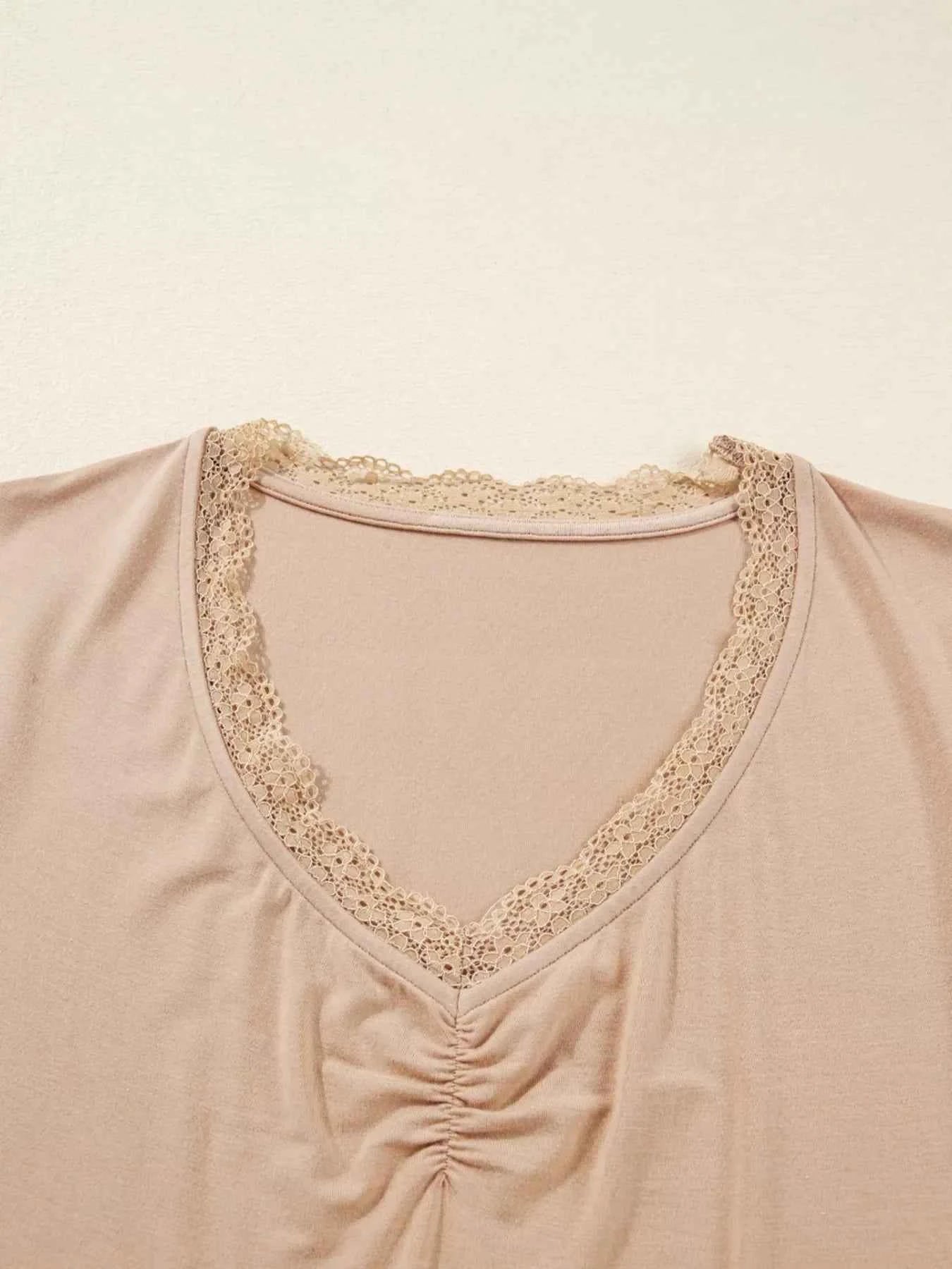 Lace-Trimmed Ruched Detail Long Sleeve T-Shirt a7bf750792df4fd7a152aa2d8be8bca3-Max-Origin