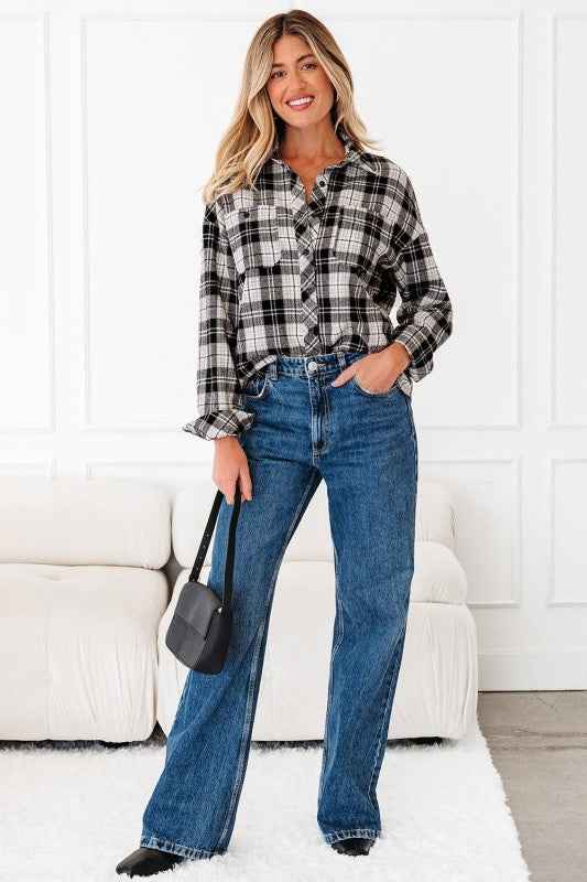 Plaid Chest Pocket Long Sleeve Buttoned Shirt a7c0a84e-3fe3-4202-b7b3-01bf4f7bcc81