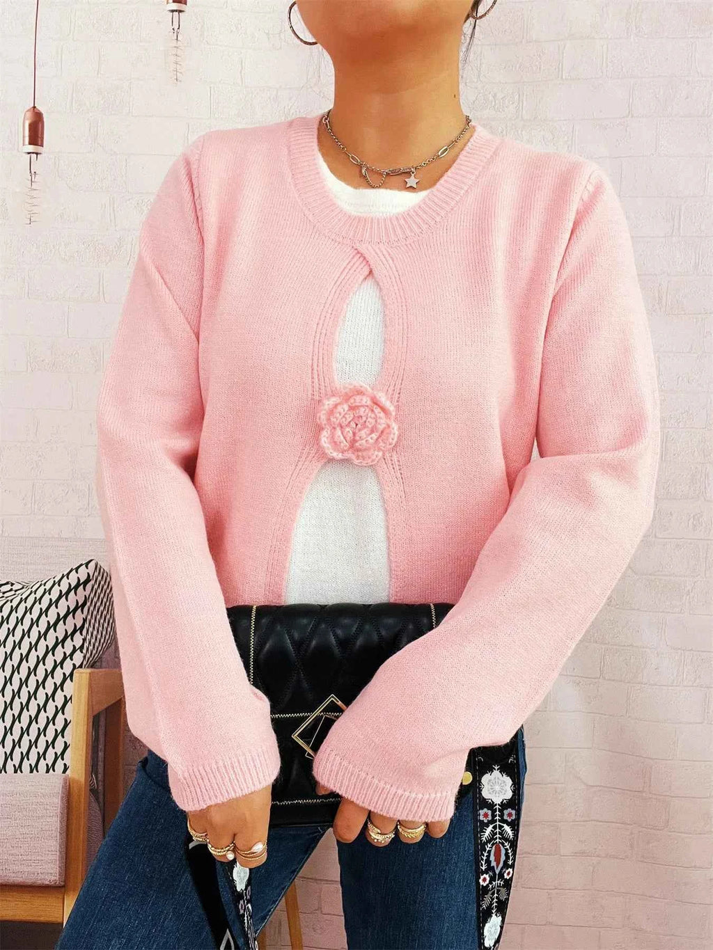 Flower Contrast Round Neck Sweater a7e901b8c3a54dc6a359a59d6ba14e6a-Max-Origin