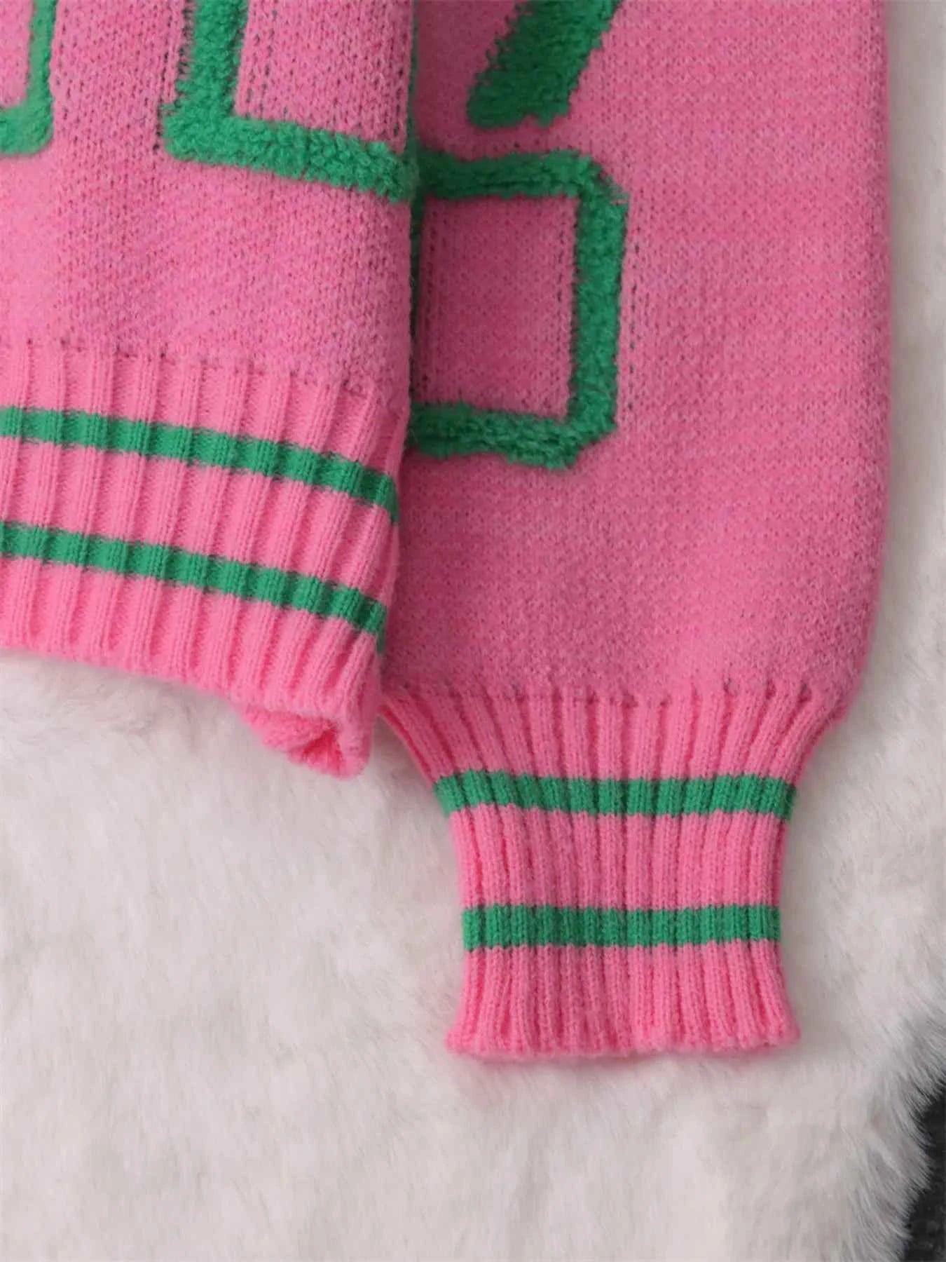 Contrast Round Neck Long Sleeve Sweater a82c639ff5d6404abbdfa16c970f75ad-Max-Origin