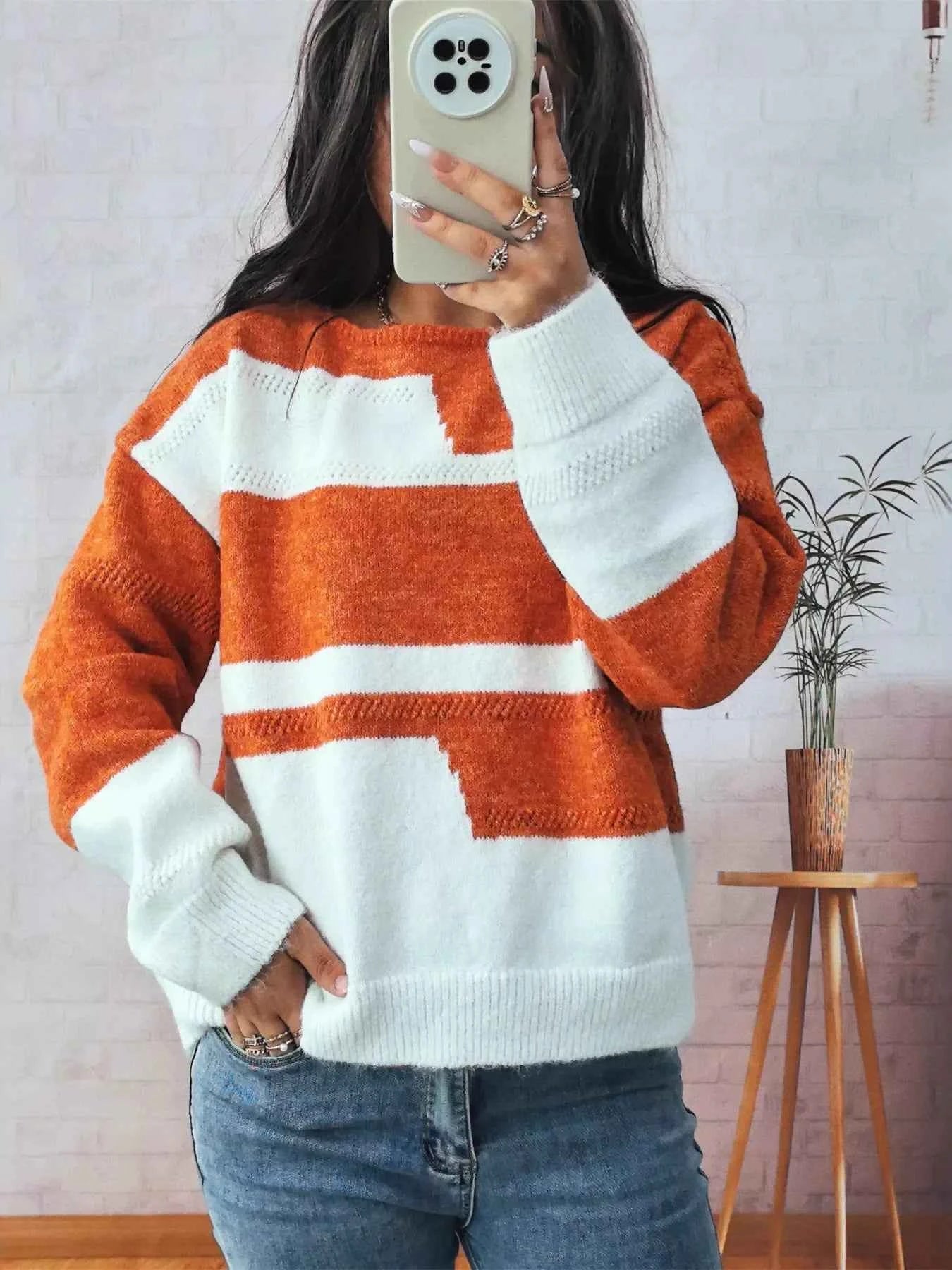 Color Block Round Neck Sweater a8712132c79246c0b0172ca73f02a163-Max-Origin