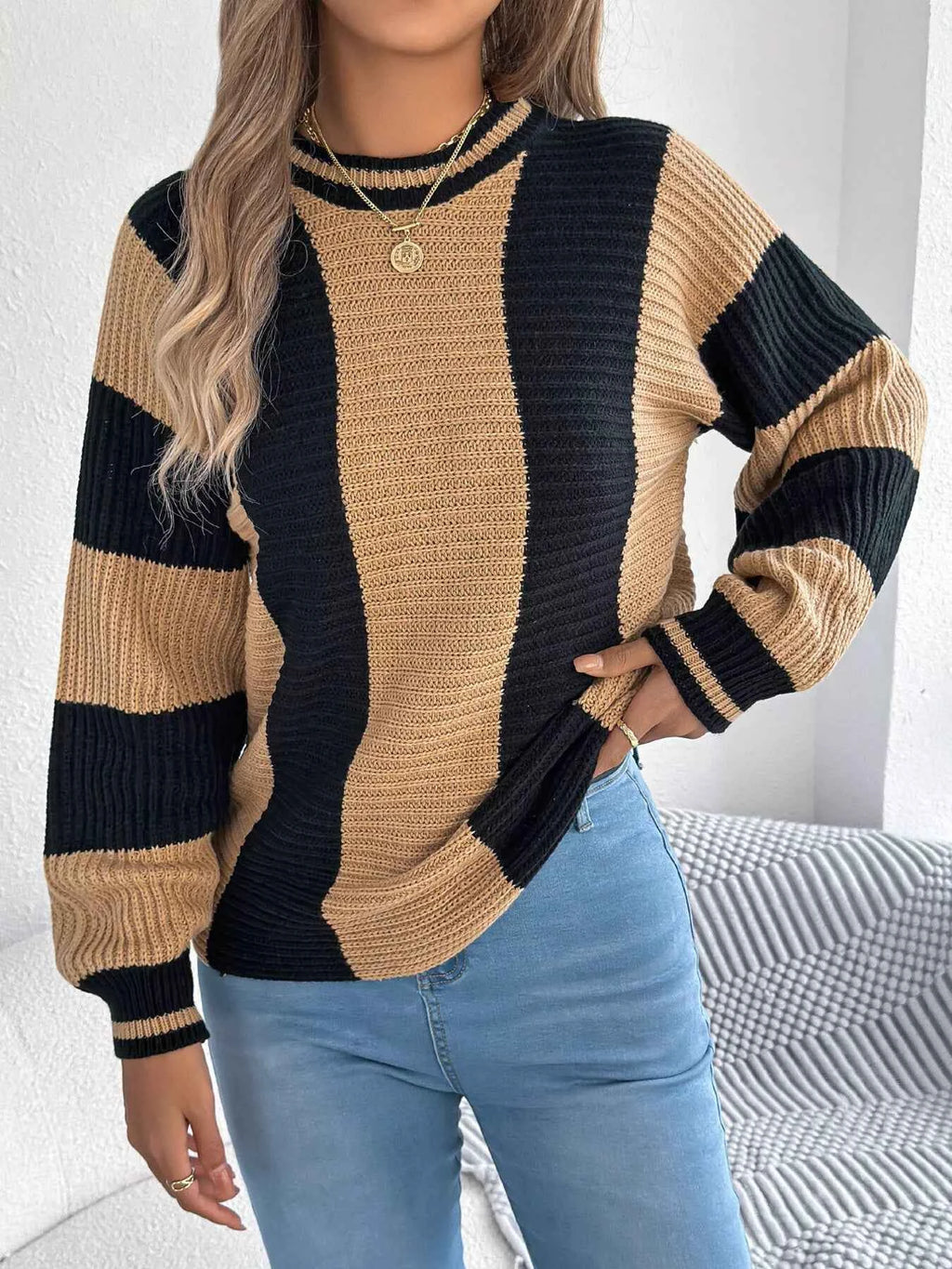 Color Block Round Neck Sweater a8e85dbfea814cd78687fc21ebab1b6f-Max-Origin