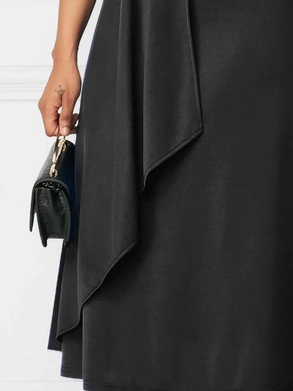 Short Sleeve Midi Wrap Dress with Belt Detail a915f623-a165-4e34-b651-6a7db2ee3b2b-Max-Origin