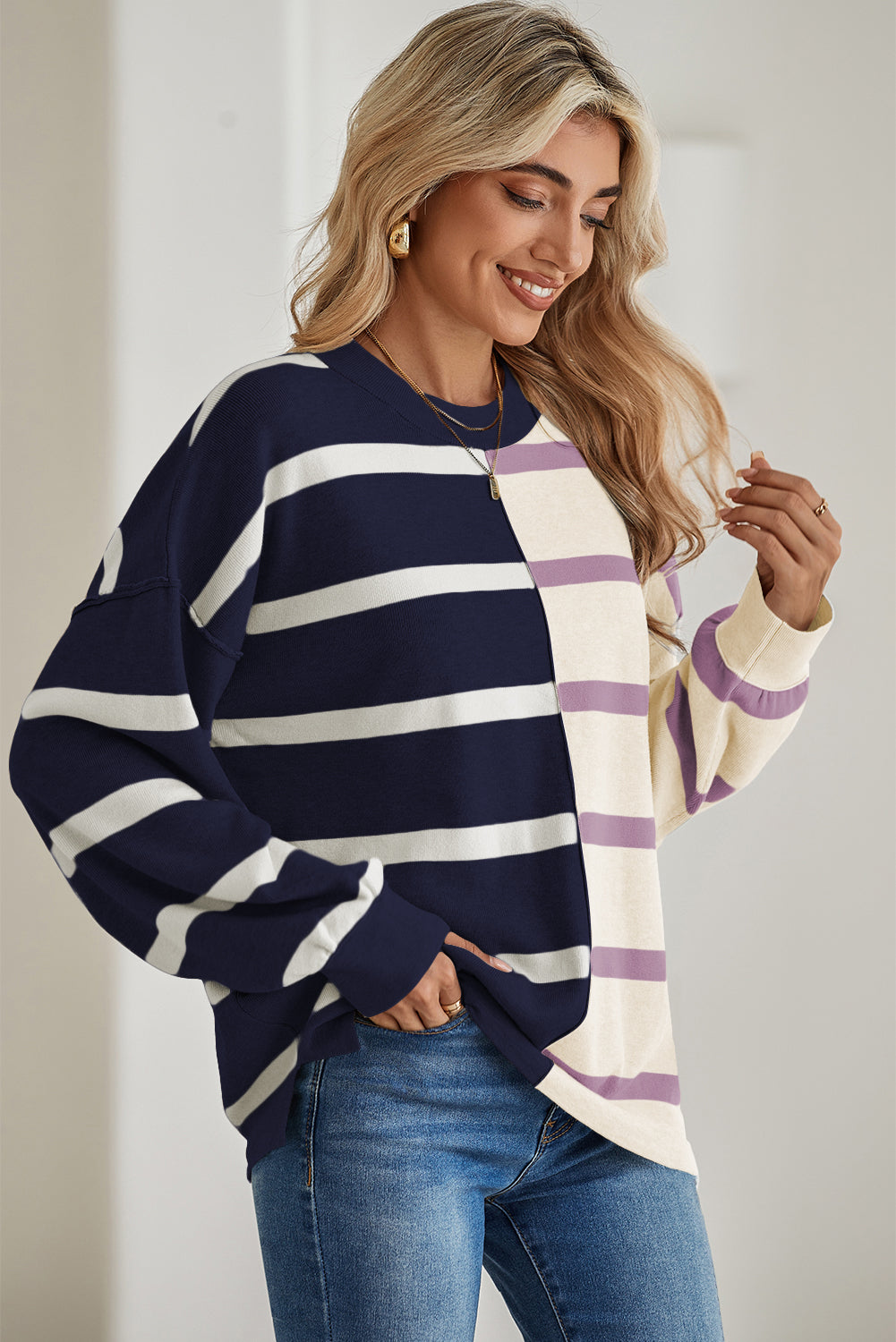 Blue Stripe Exposed Seam Patchwork Loose Sweatshirts a93577b3b6ac666a