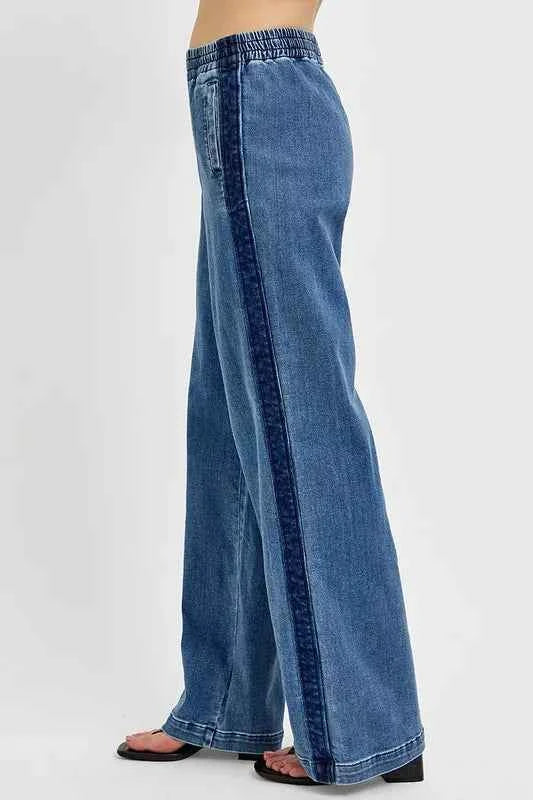 RISEN Full Size Elastic Waist Wide Leg Jeans Plus Size a9857eb5-201f-41f9-a4ff-afa6bae9d8ef-Max