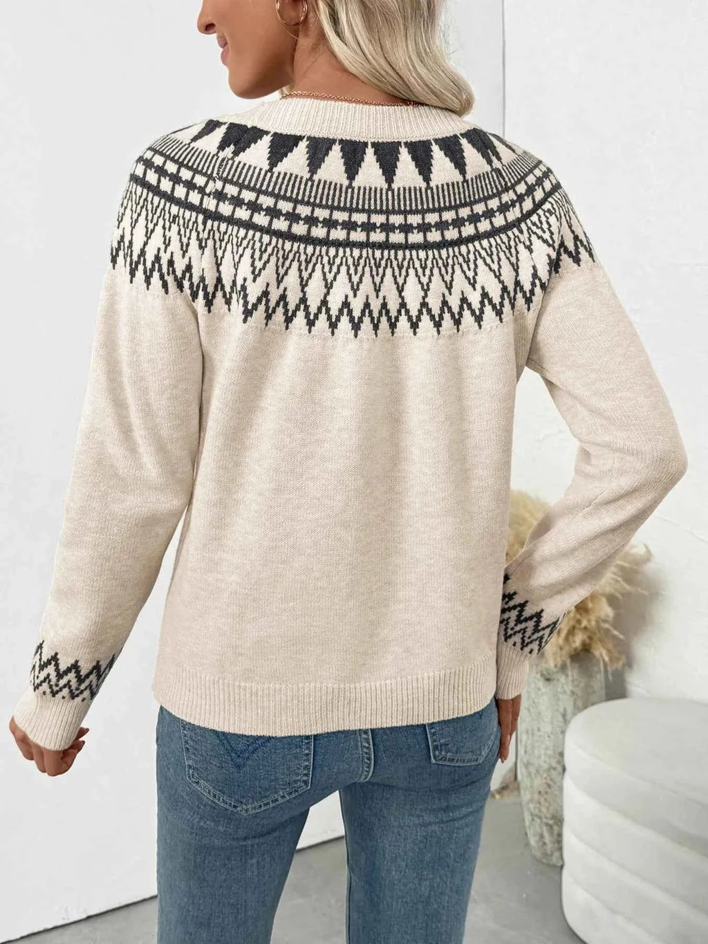 Nordic Fair Isle Pattern Round Neck Sweater a9aea1418af745408ee5d0e679fdb26e-Max-Origin