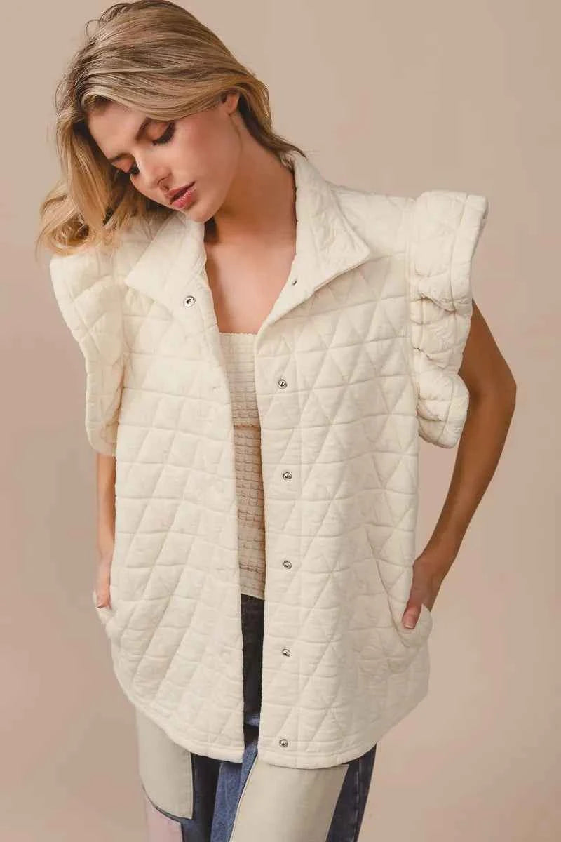BiBi Quilting Knit Ruffle Sleeve Vest a9b6e35e2b5b4020b31479756424c1a4-Max-Origin