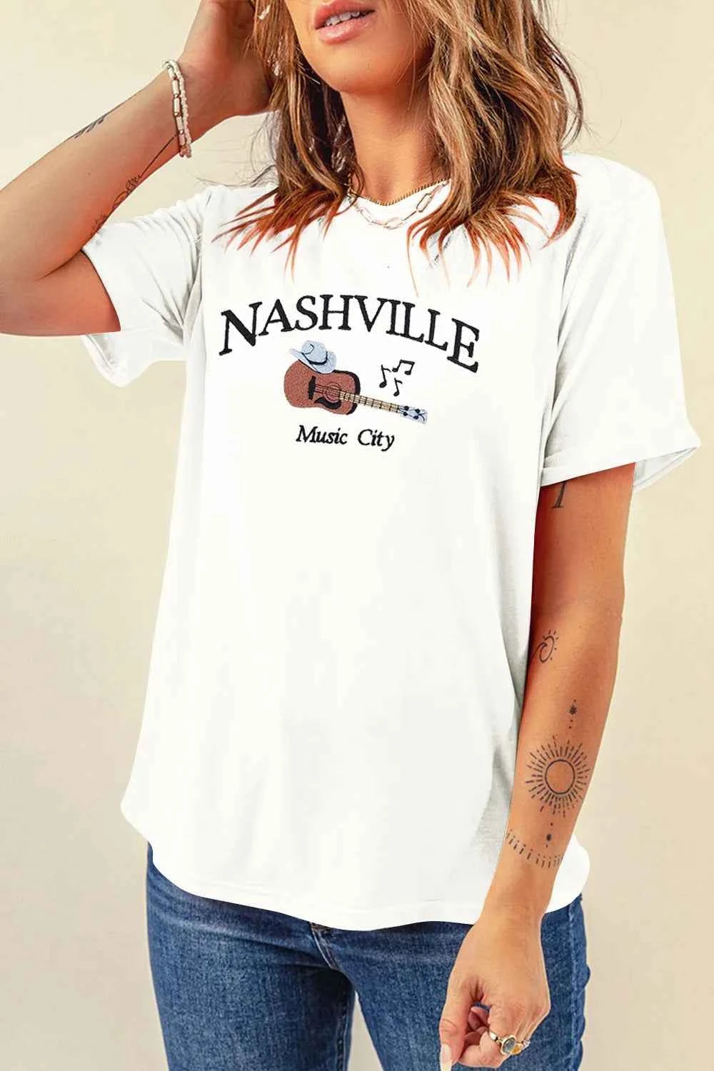Guitar NASHVILLE Music City Print Crewneck Tee White a9b96678-faf9-4642-92b4-5a8640e01b25-Max-Origin