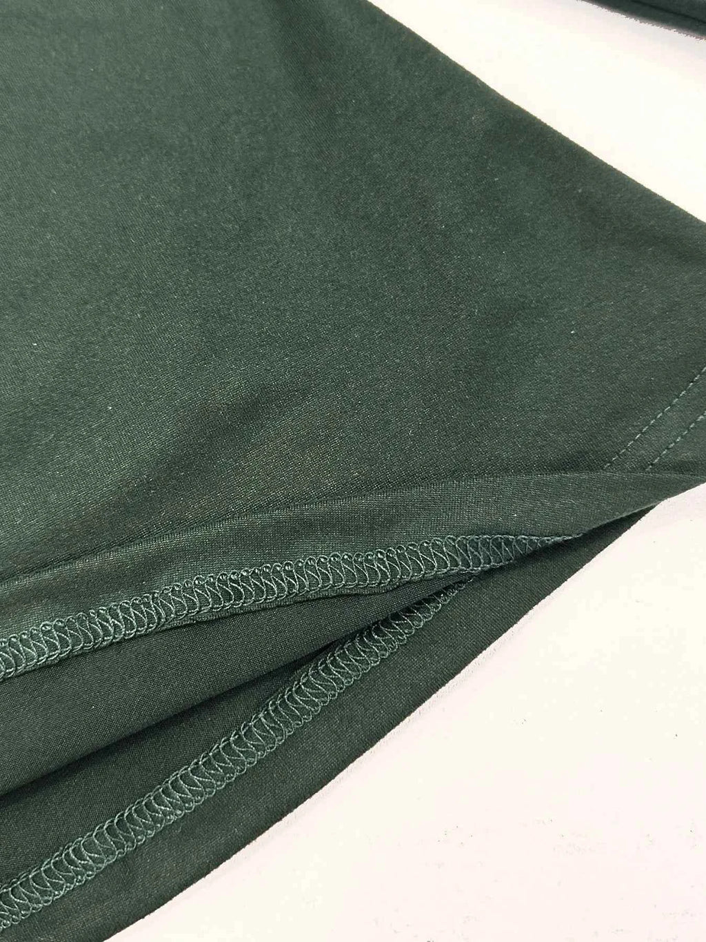 Long Sleeve Cropped T-Shirt aa04d0b0-da37-48fd-9b60-a87c10d431af-Max-Origin